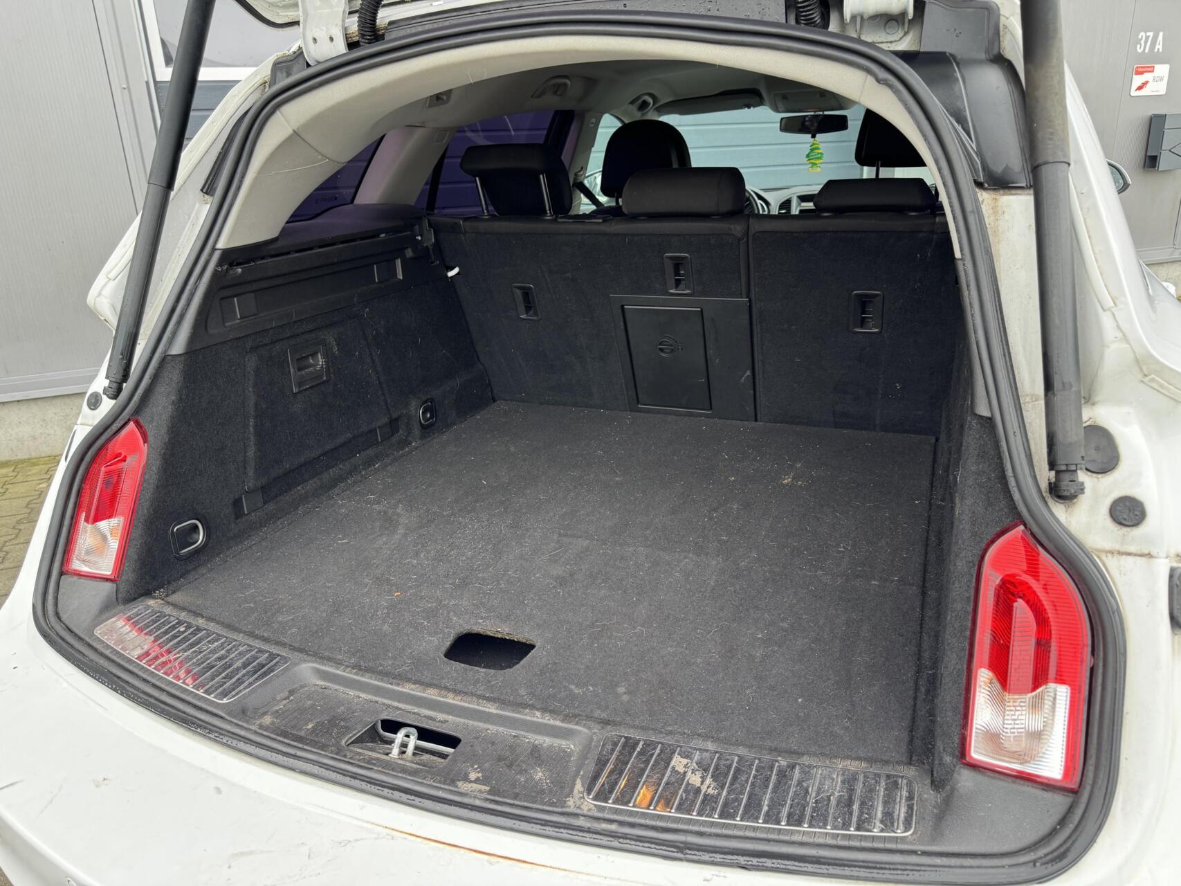 Foto van Opel Insignia Sports Tourer
