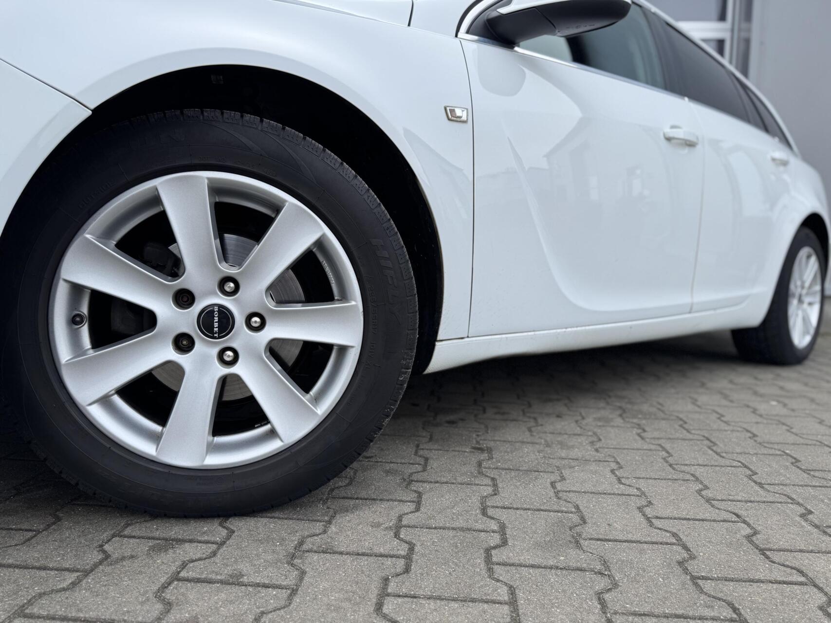 Foto van Opel Insignia Sports Tourer