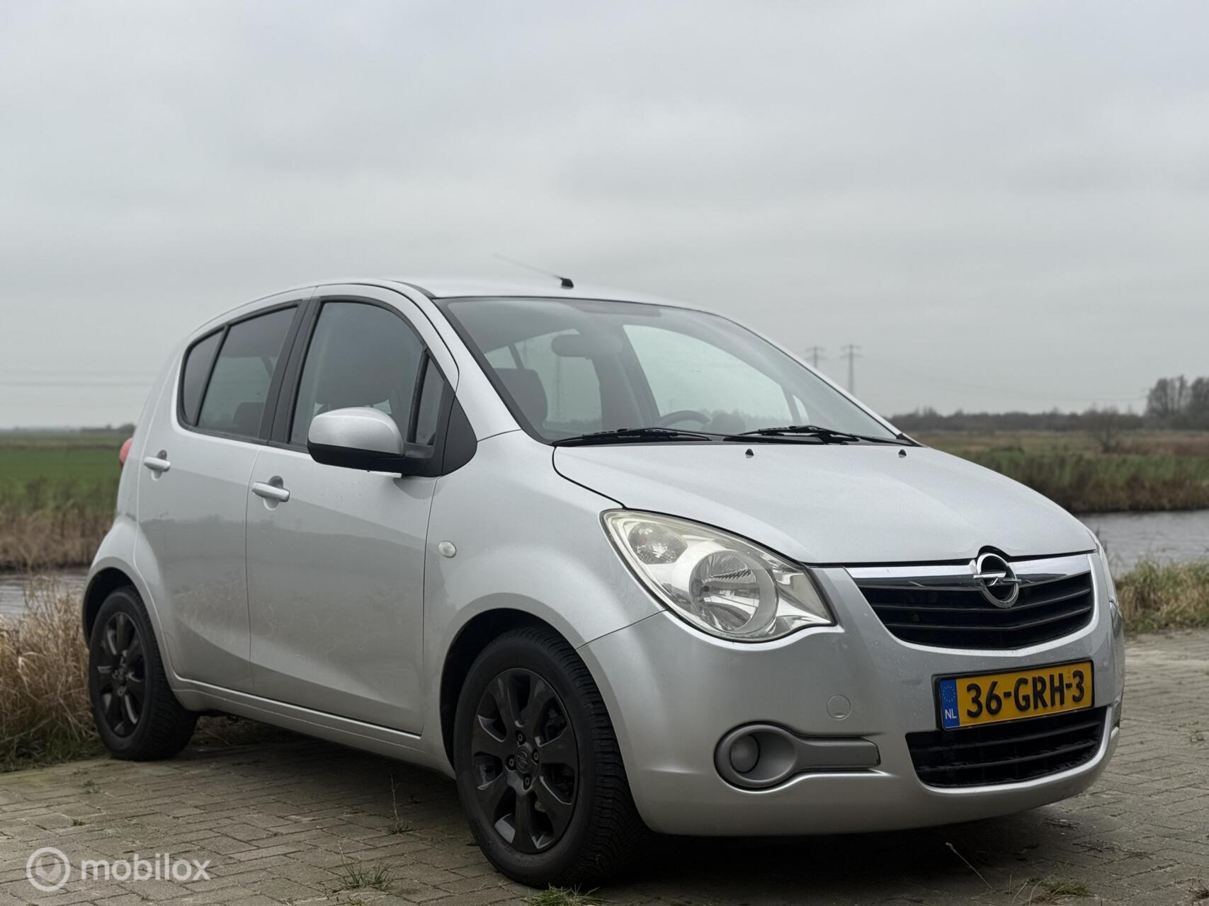 Foto van Opel Agila
