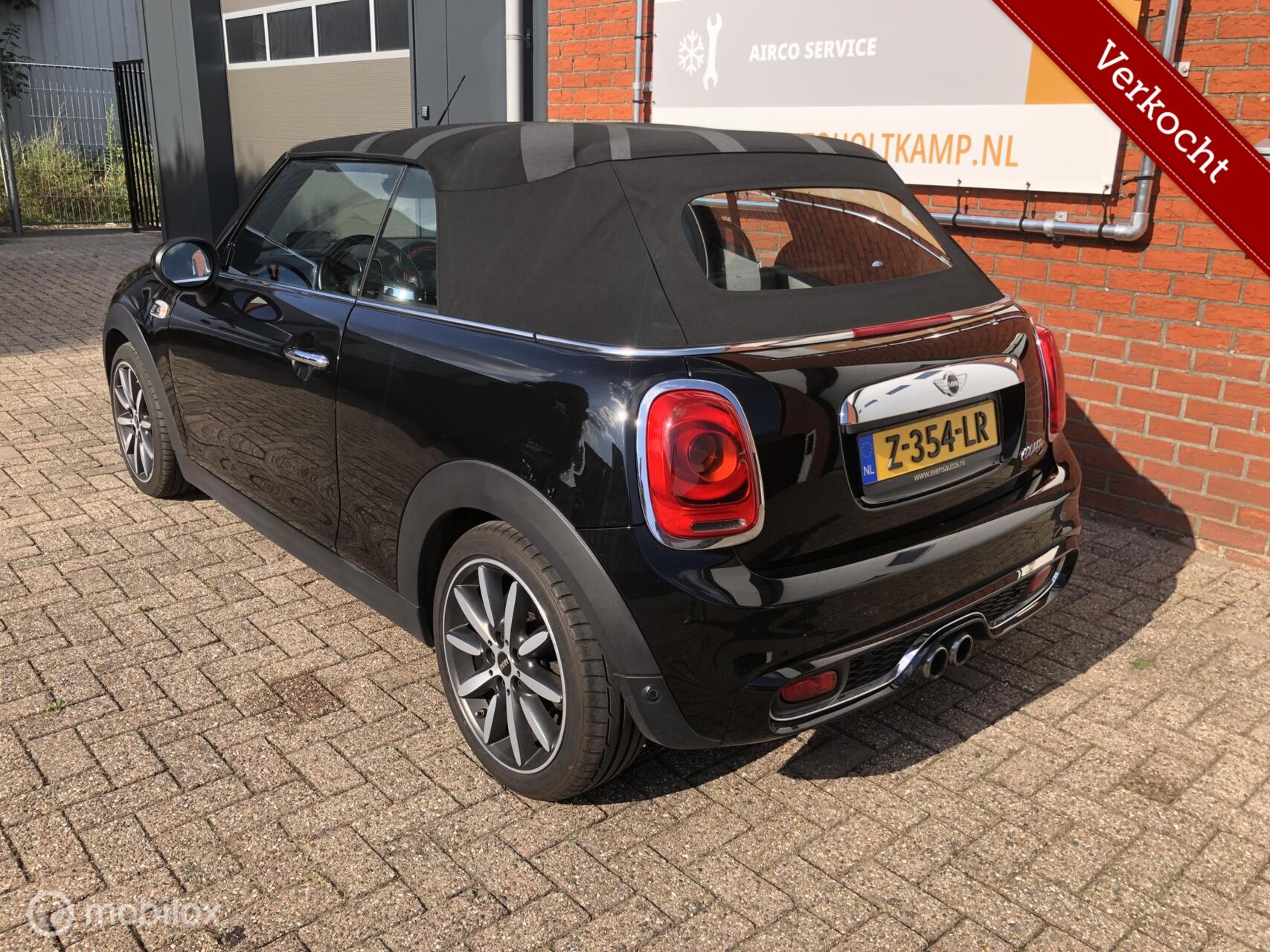 Foto van Mini Cabrio