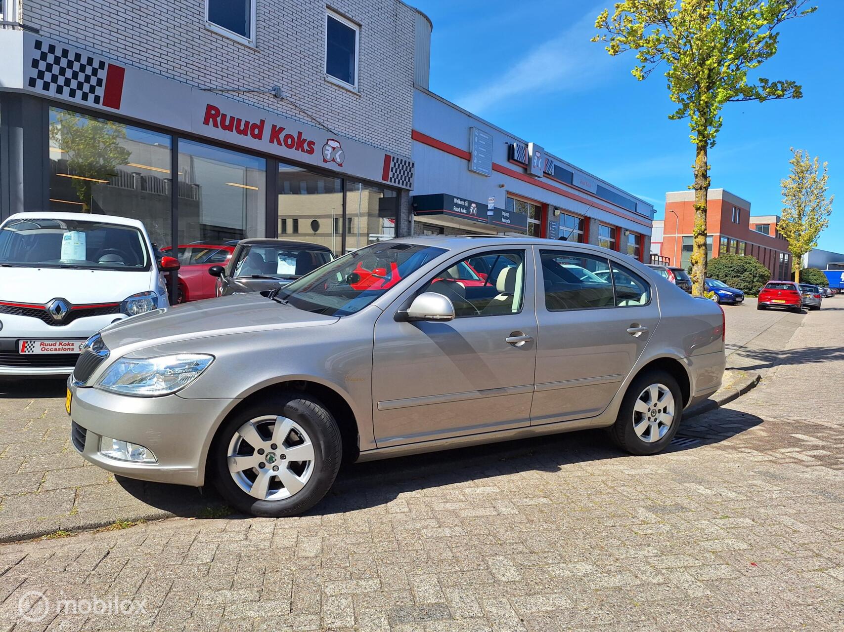 Skoda Octavia 1.4 TSI ELEGANCE 2009 - voorkant