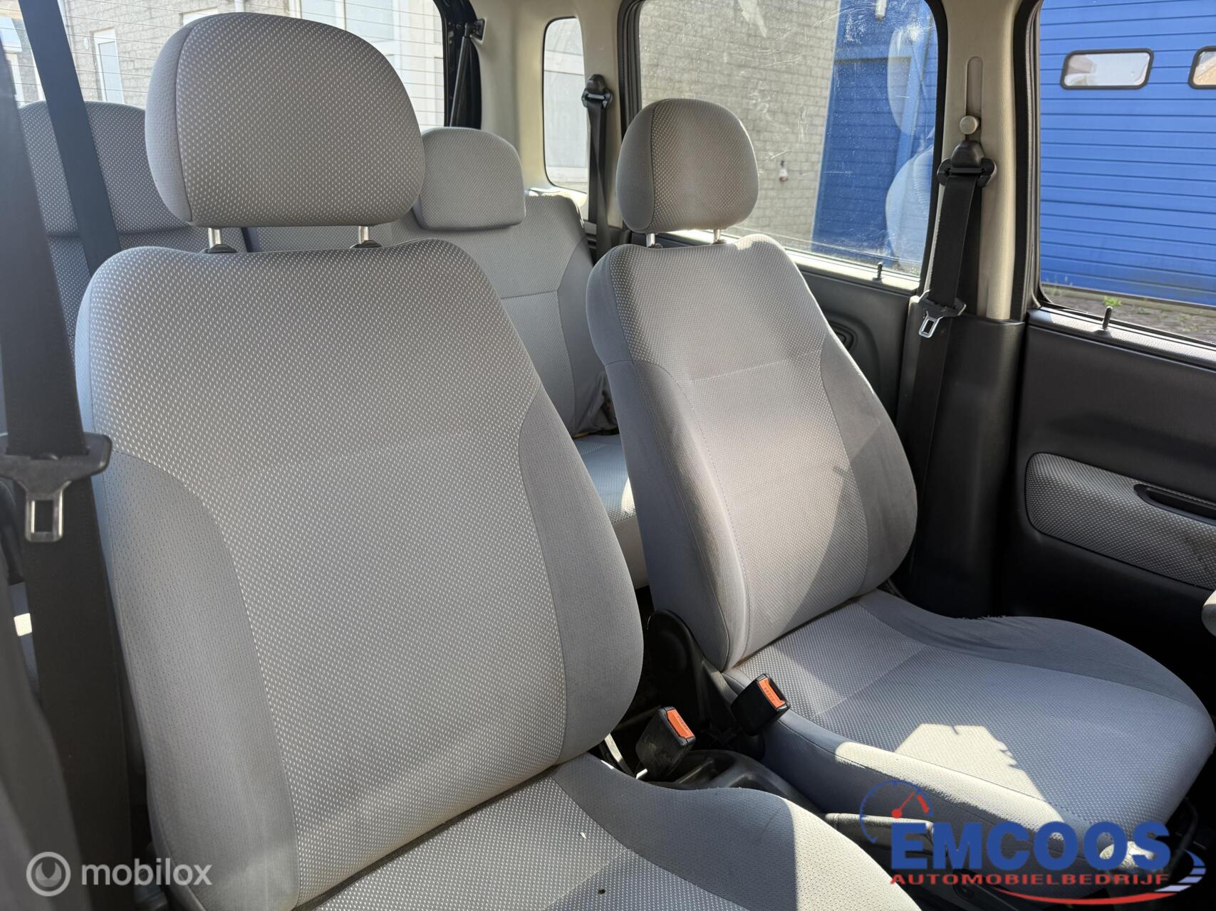 Foto van Suzuki Wagon R