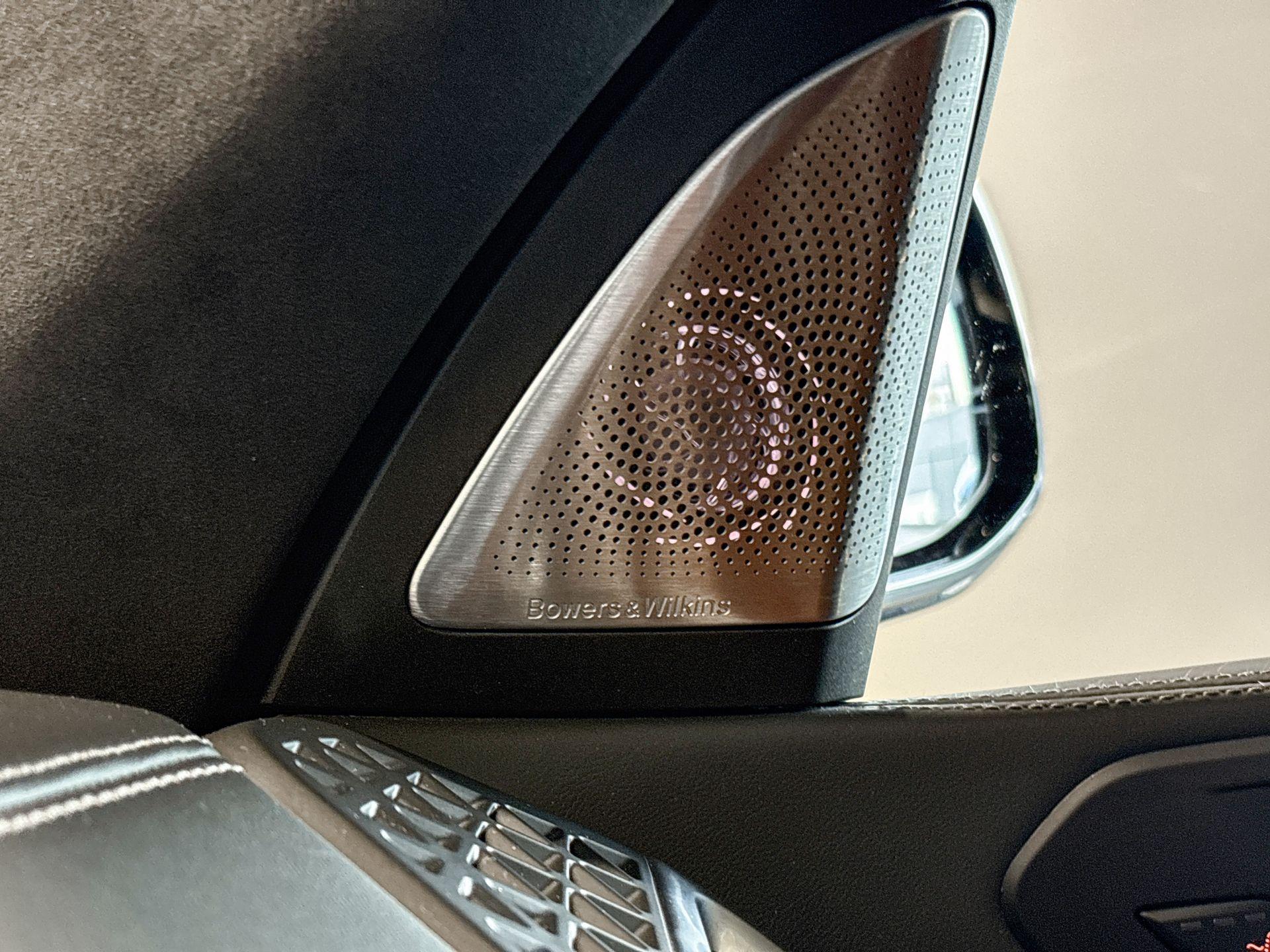 Foto van BMW X5 M60i xDrive
