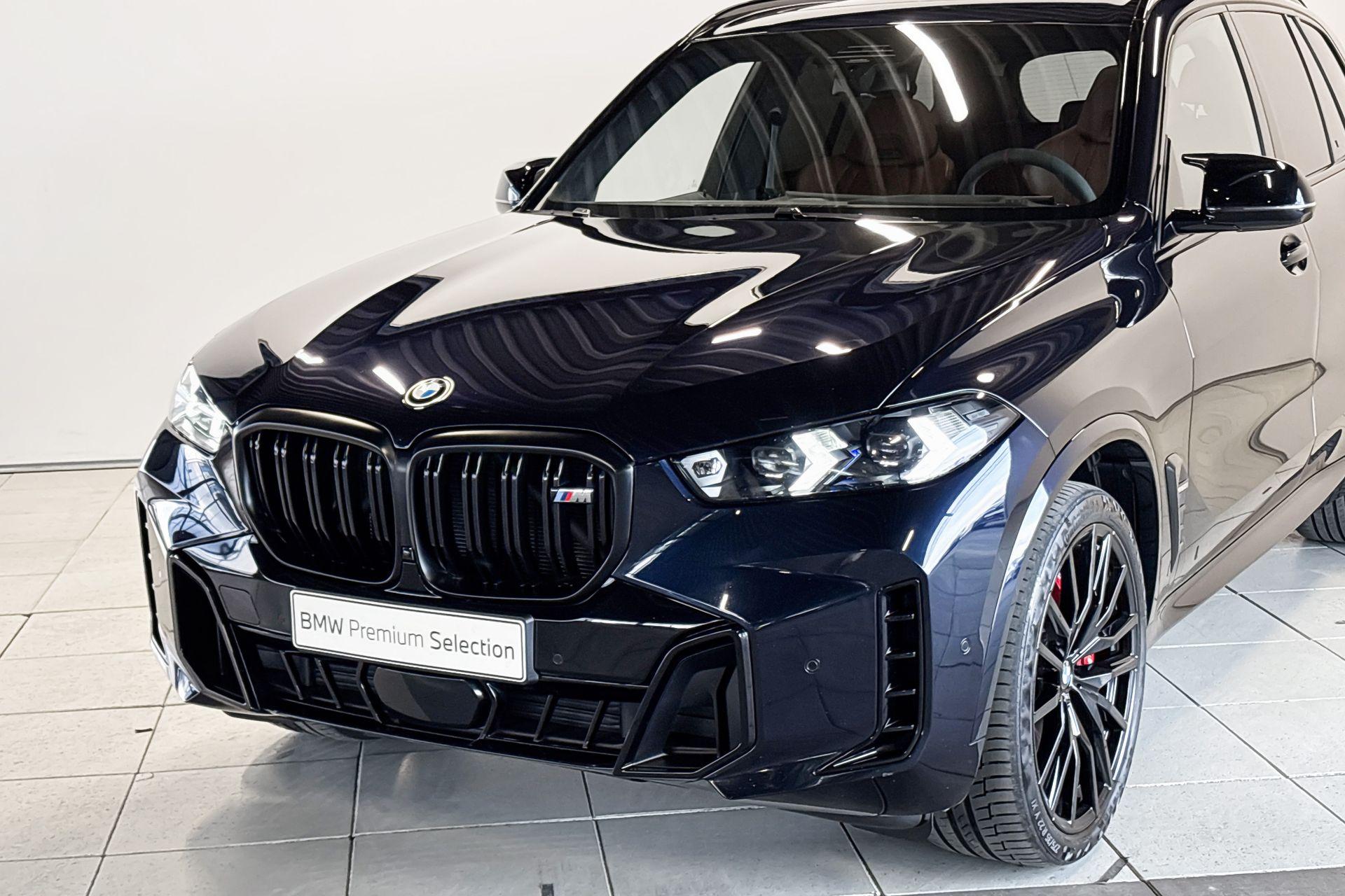 Foto van BMW X5 M60i xDrive