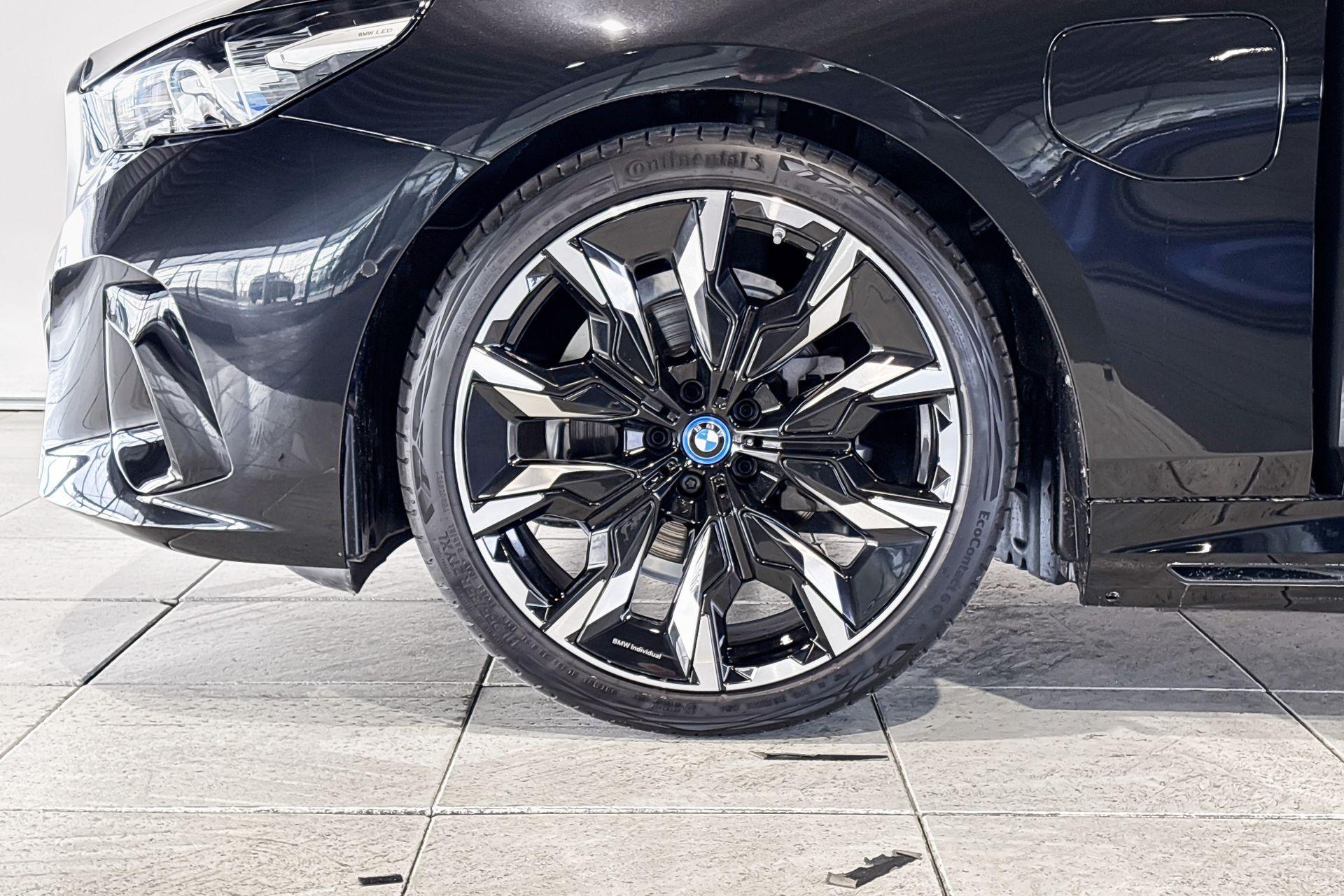 Foto van BMW 530e