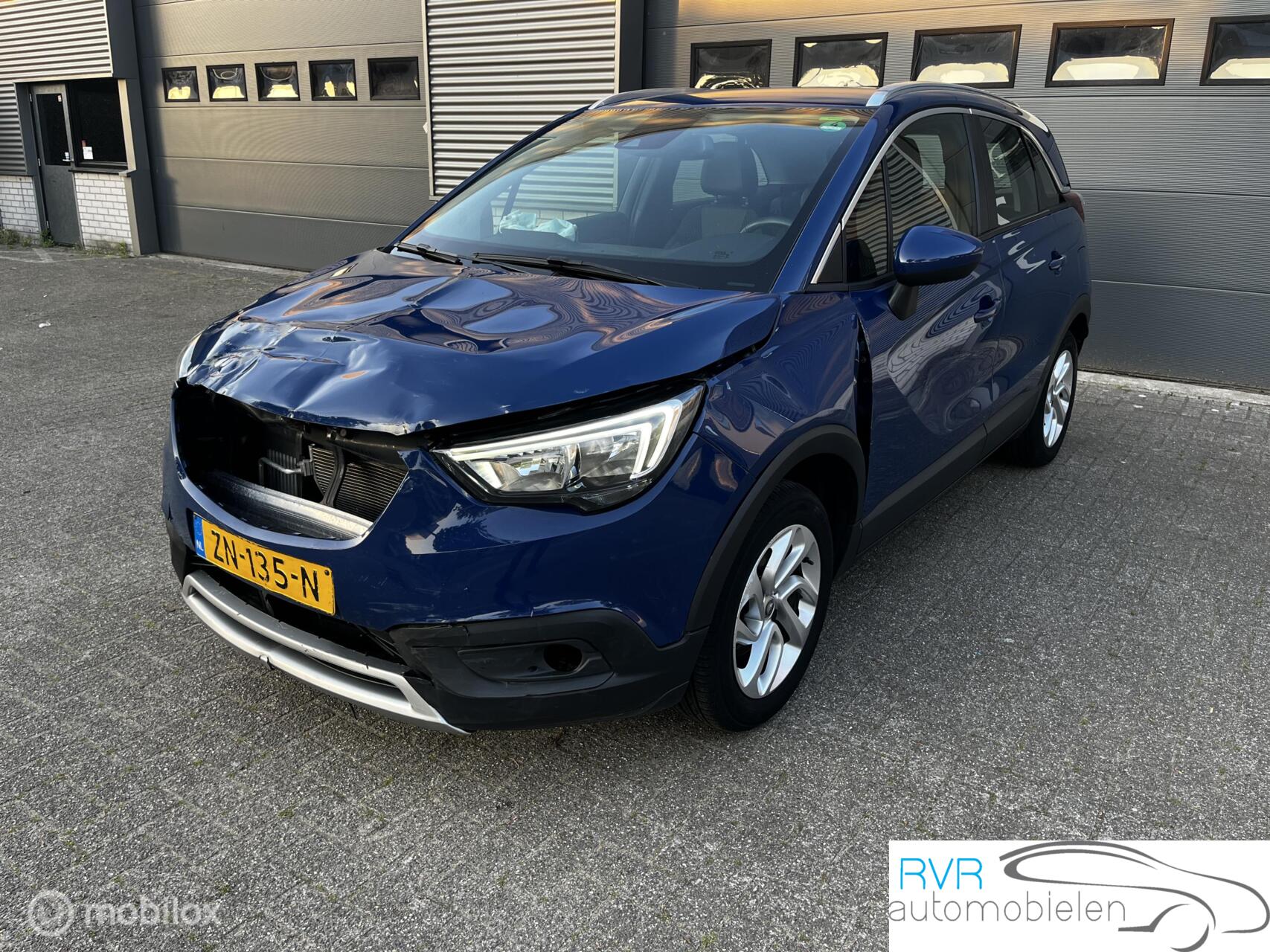 Opel Crossland X 1.2 Turbo Edition 2019 - voorkant