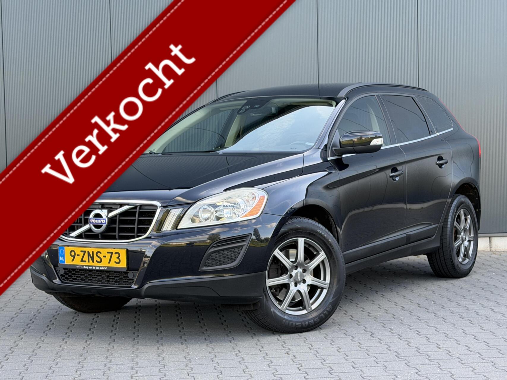 Volvo Xc60 D3 Automaat Summum Leder - Cruise - Trekhaak - Stoelverwarming. 2011 - voorkant
