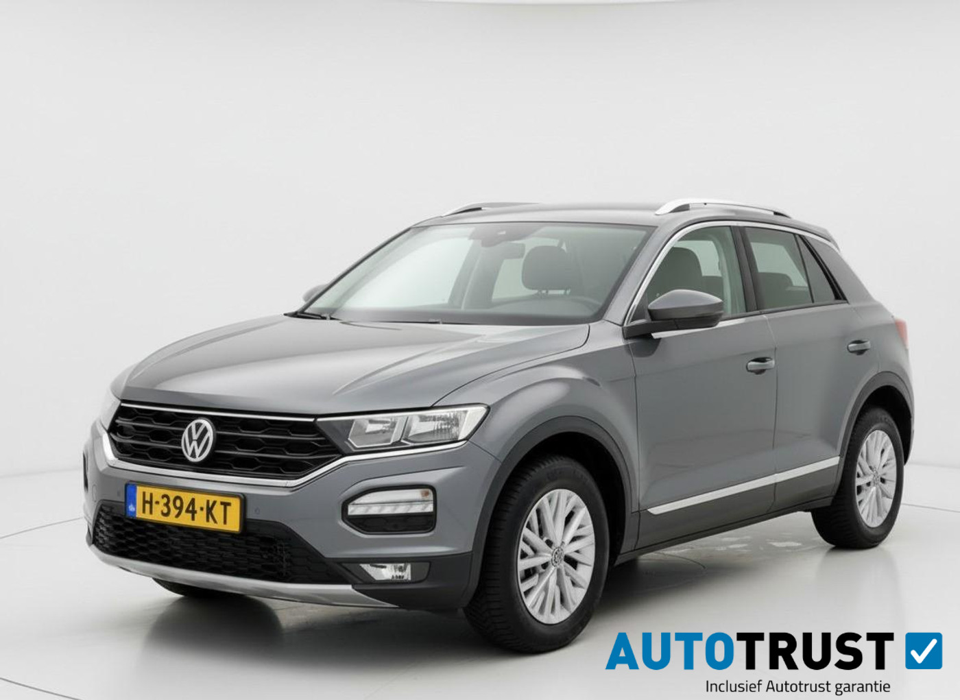 Volkswagen T-roc 1.0 TSI Style ADAPTIVE CRUISE TREKHAAK CARPLAY 2020 - voorkant
