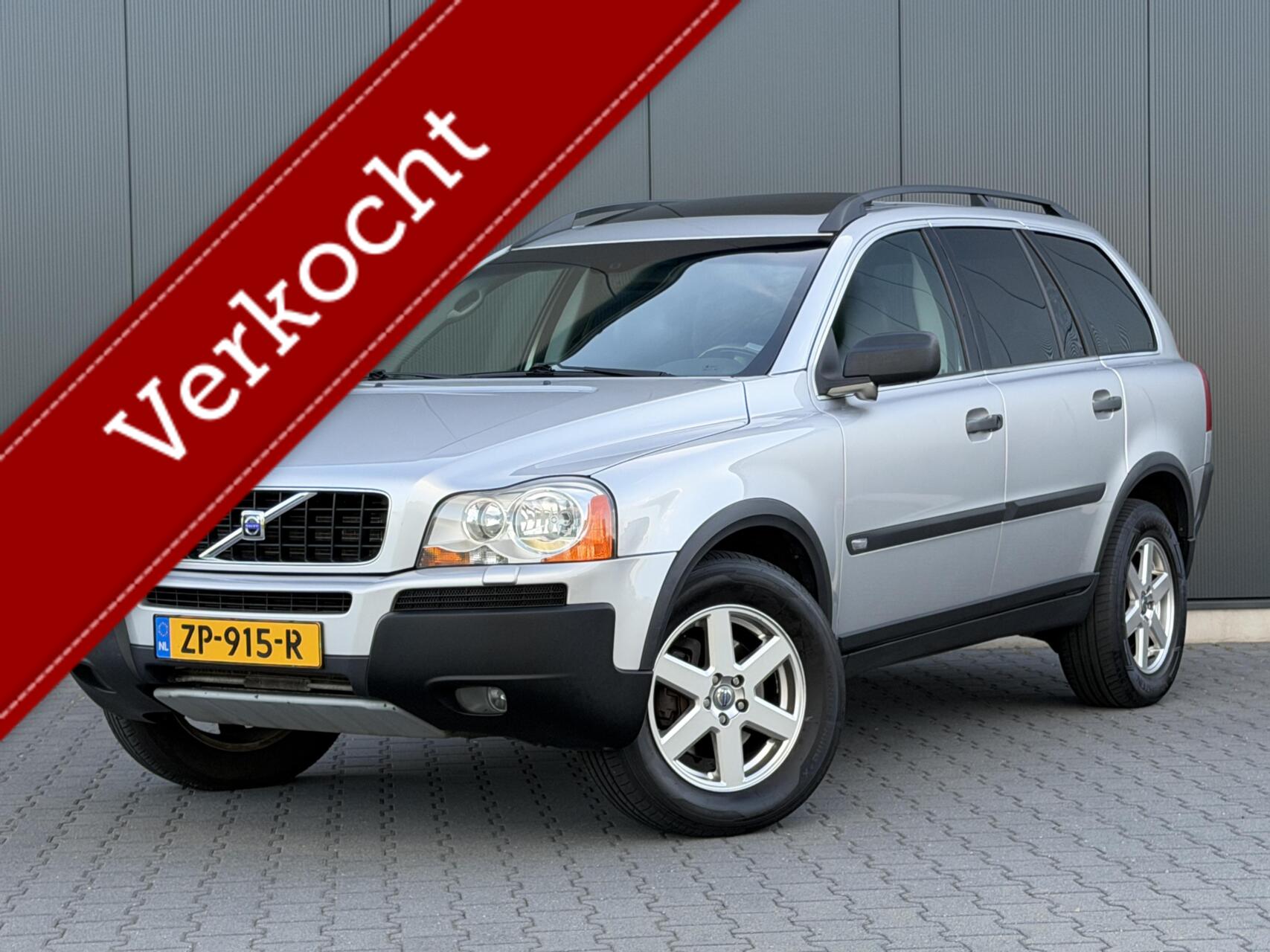 Volvo Xc90 2.5T AWD Exclusive Schuifdak - Leder - Trekhaak - Youngtimer 2004 - voorkant
