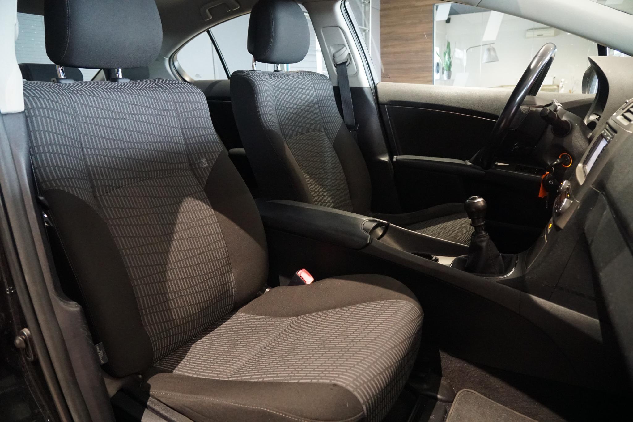 Foto van Toyota Avensis
