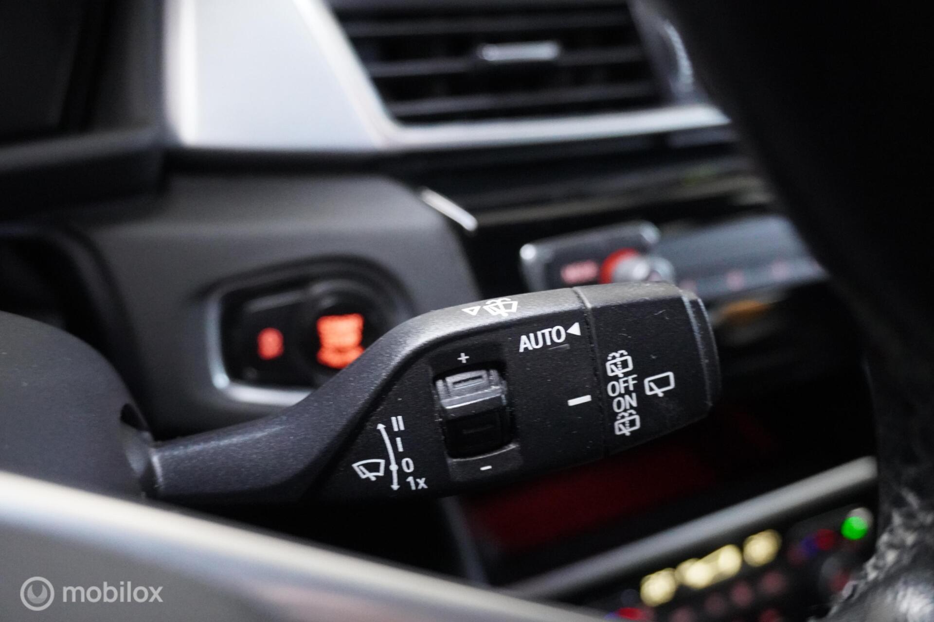 Foto van BMW 220i Active Tourer