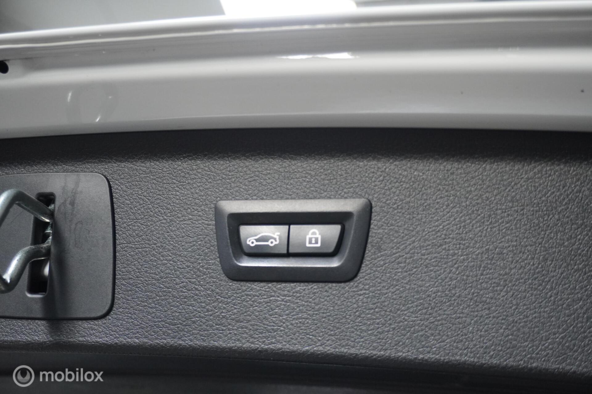 Foto van BMW 220i Active Tourer