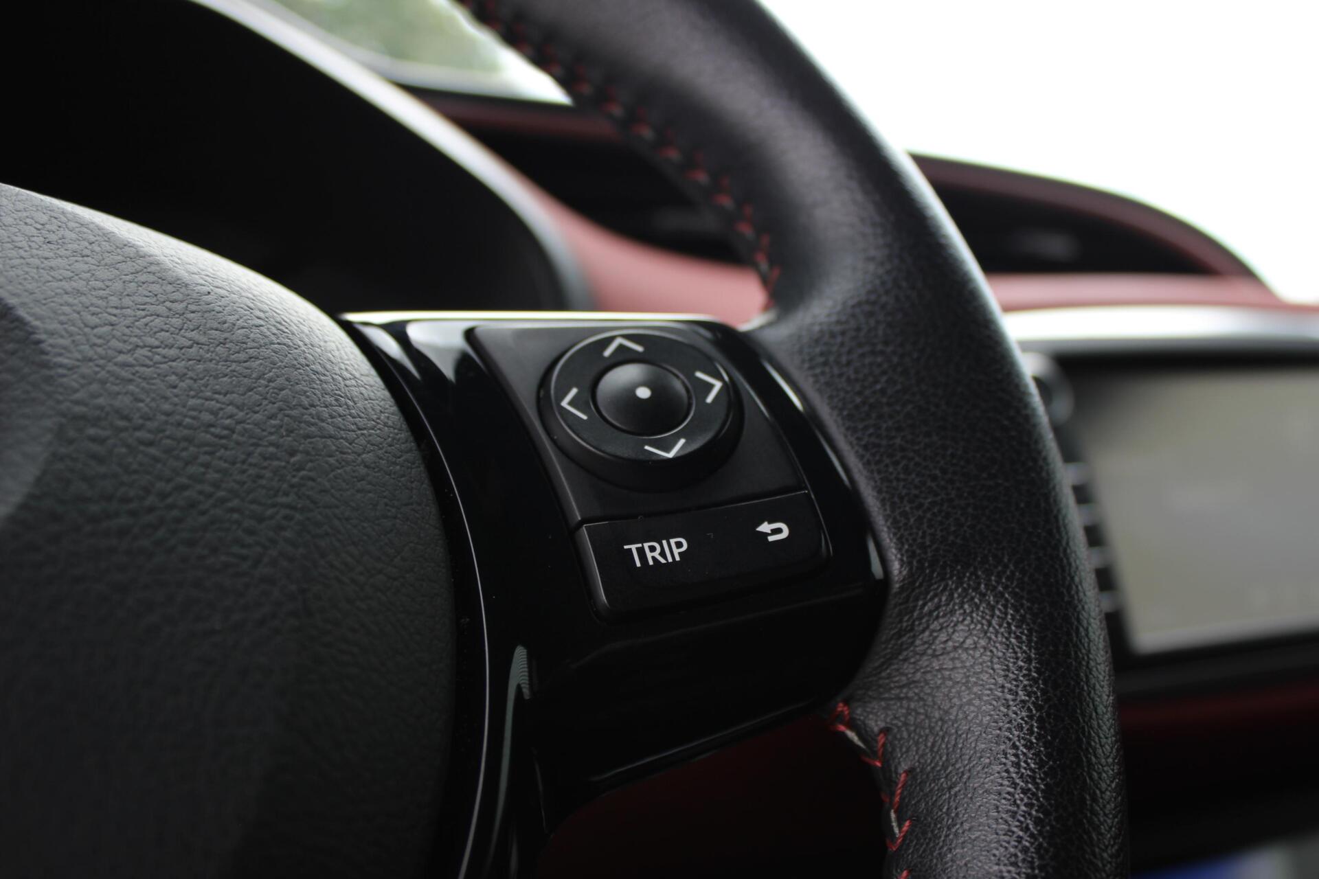 Foto van Toyota Toyota Yaris Hybrid