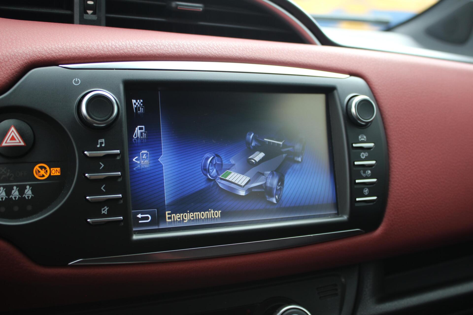 Foto van Toyota Toyota Yaris Hybrid