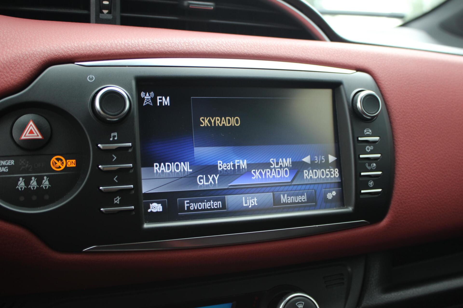 Foto van Toyota Toyota Yaris Hybrid