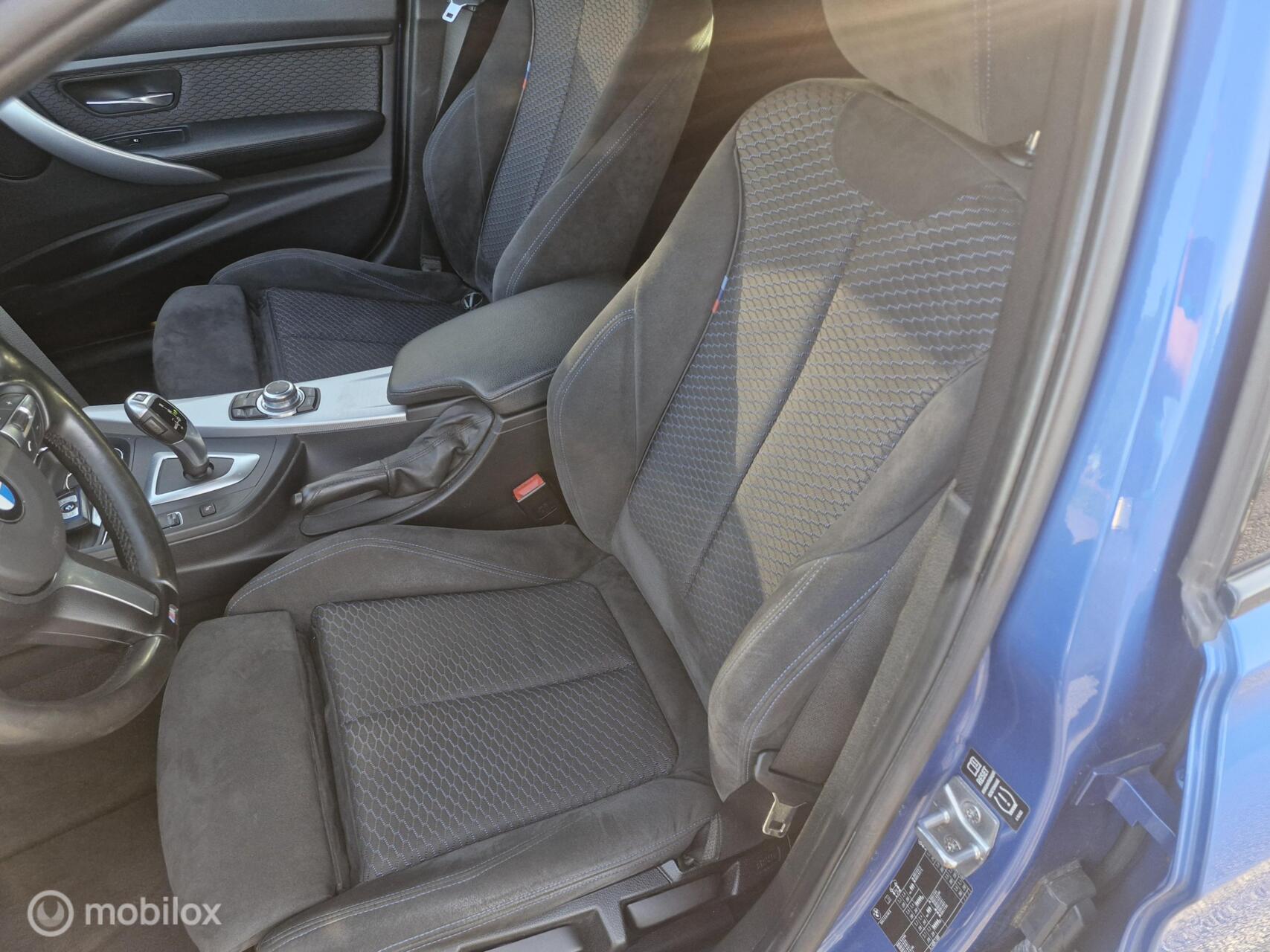 Foto van BMW 320i