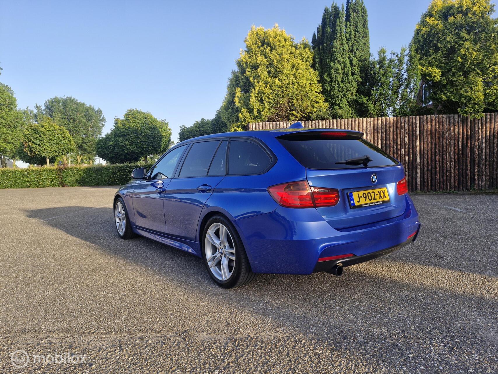 Foto van BMW 320i