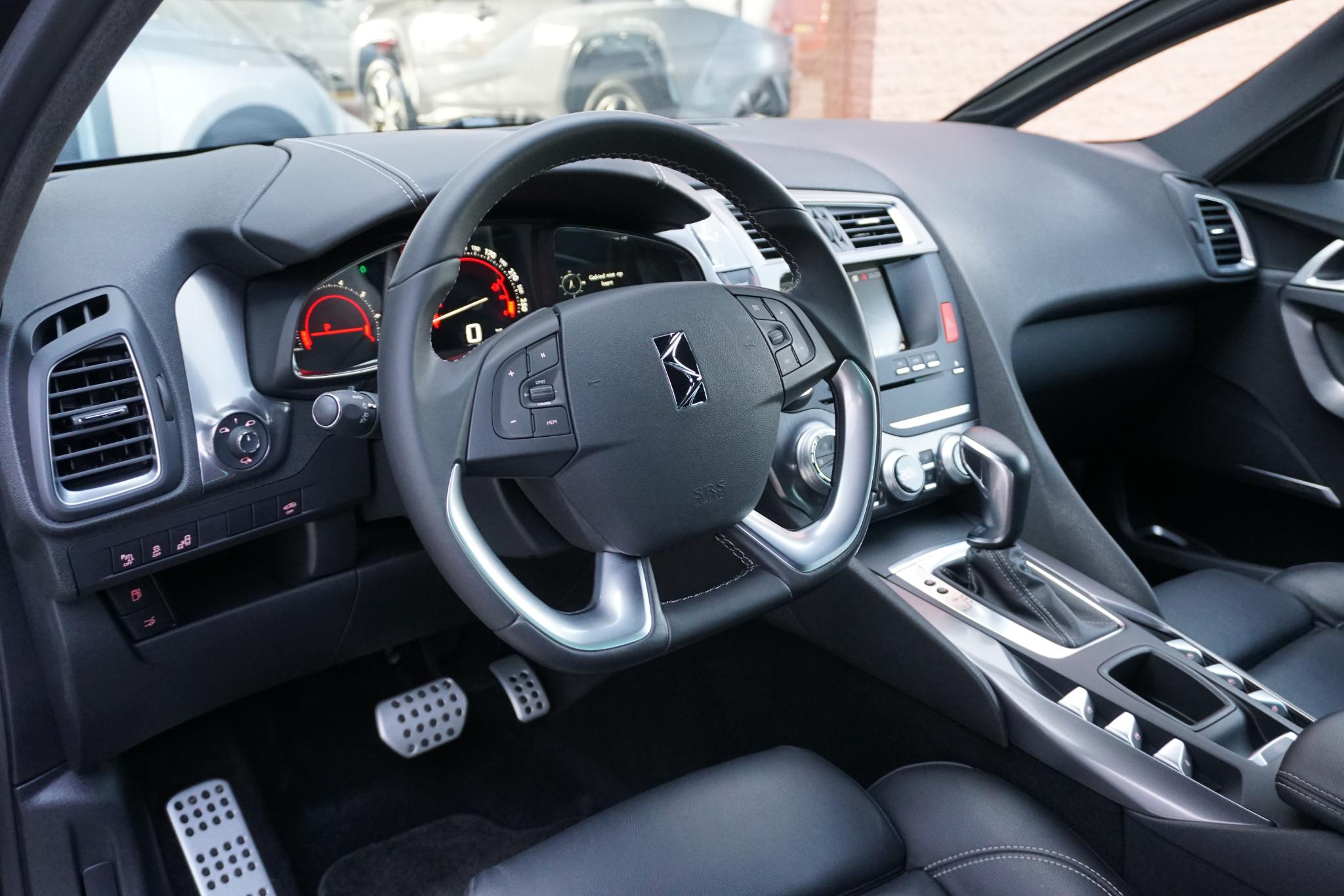 Foto van DS DS 5