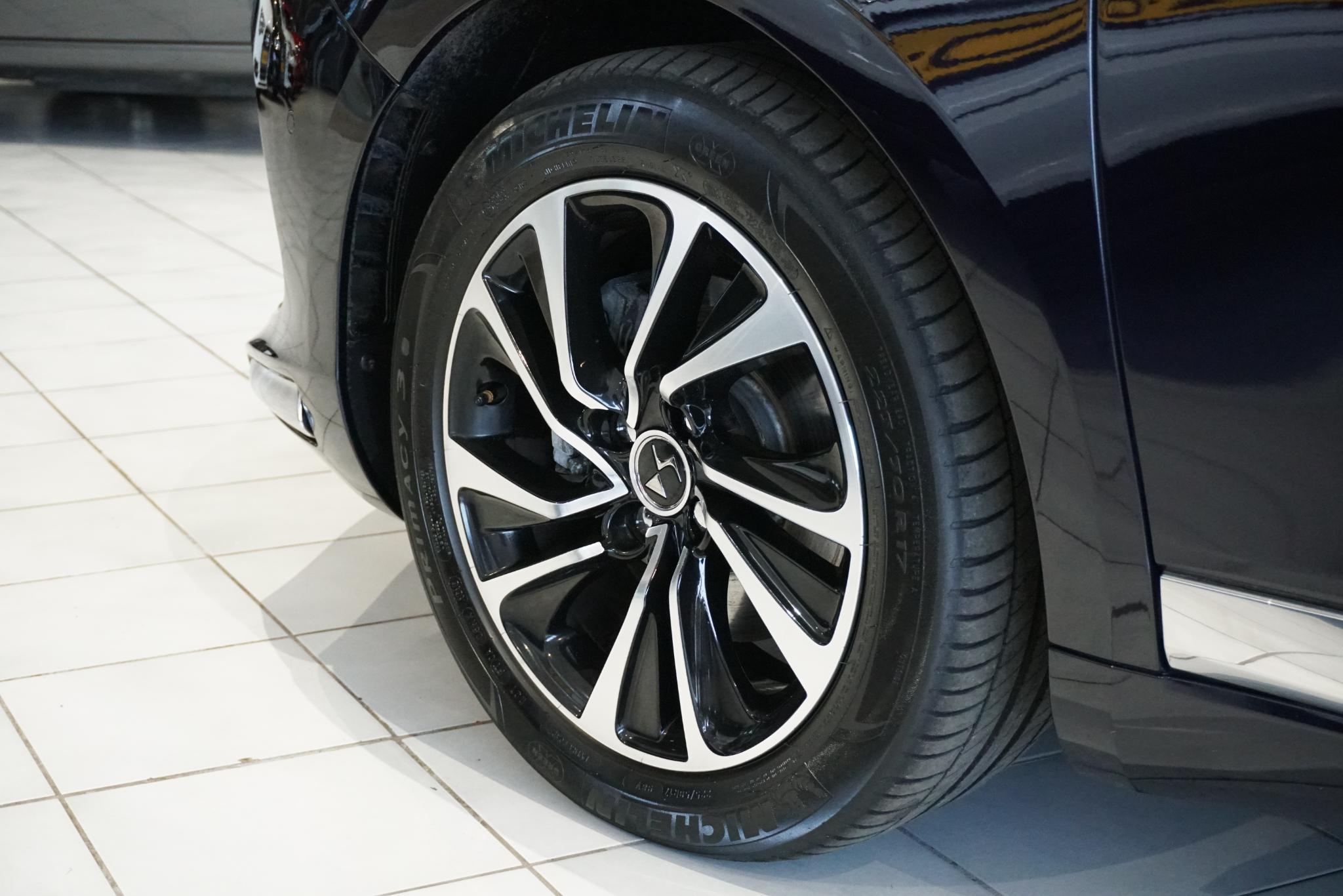 Foto van DS DS 5
