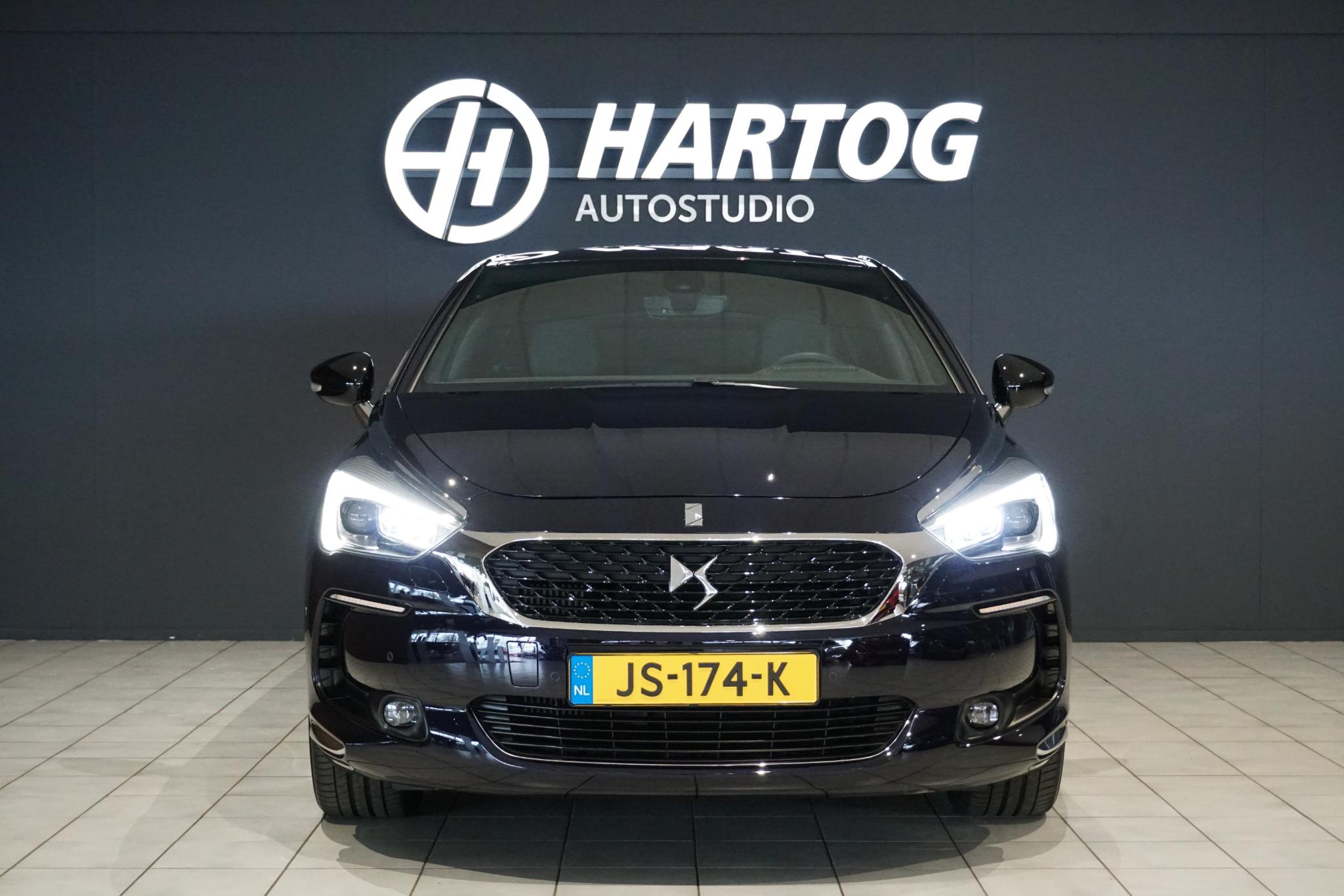 Foto van DS DS 5