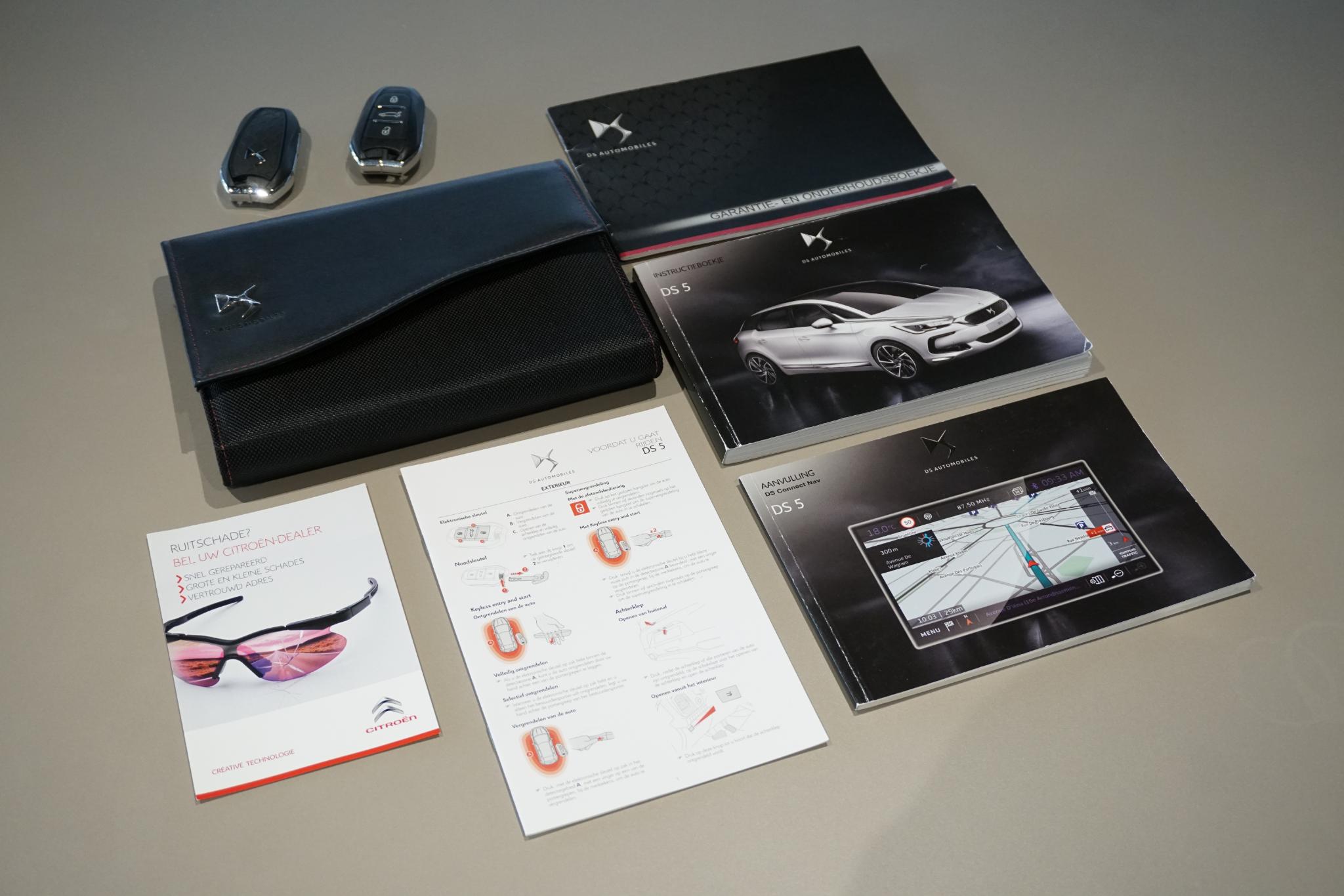 Foto van DS DS 5