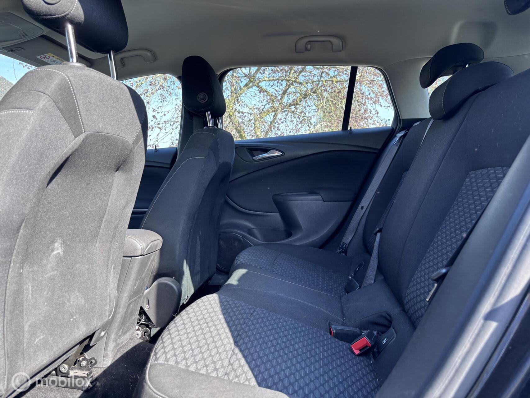 Foto van Opel Astra Sports Tourer