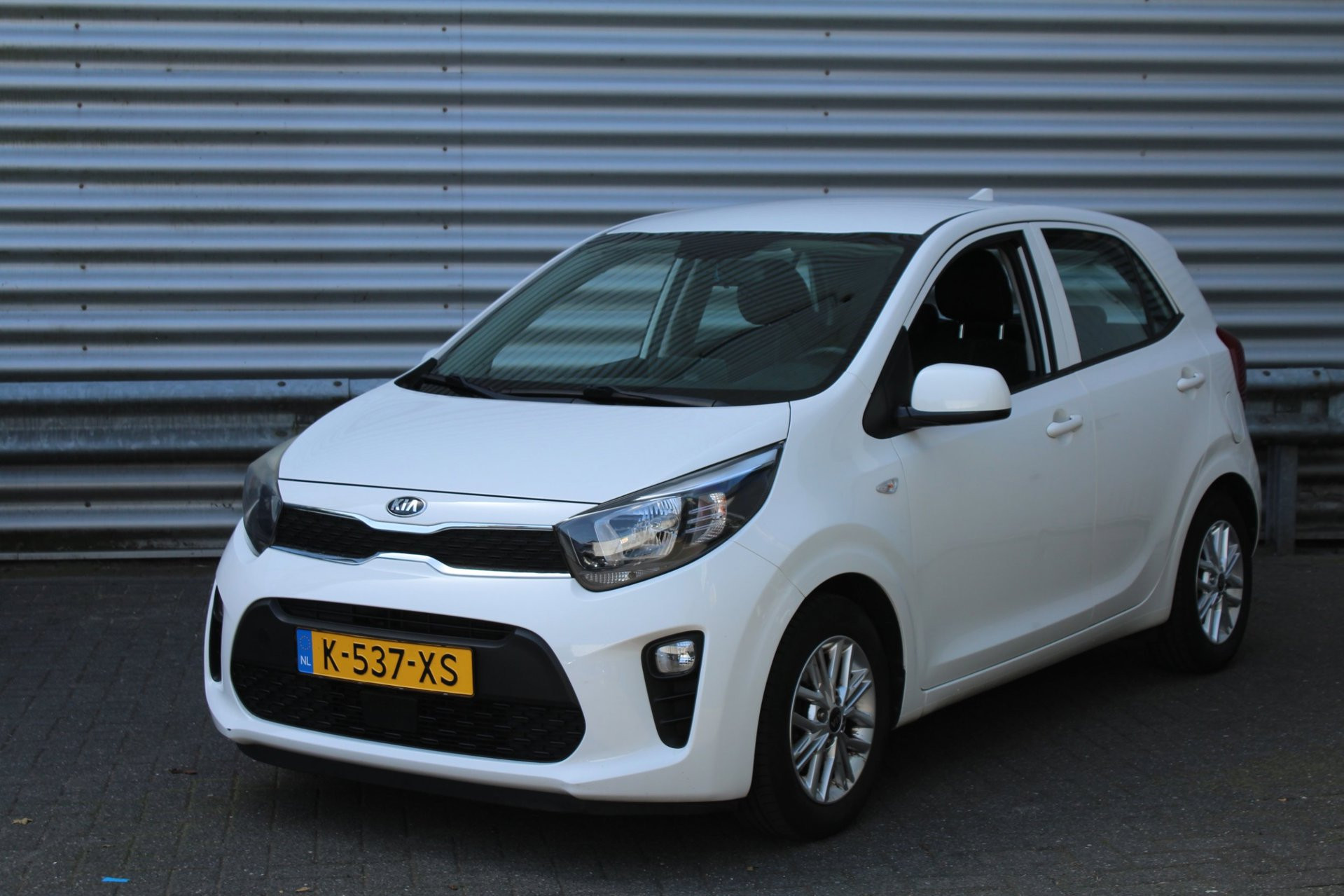 Kia Picanto 1.0 DPi 67pk DynamicLine NL-Auto NAP 2021 - voorkant