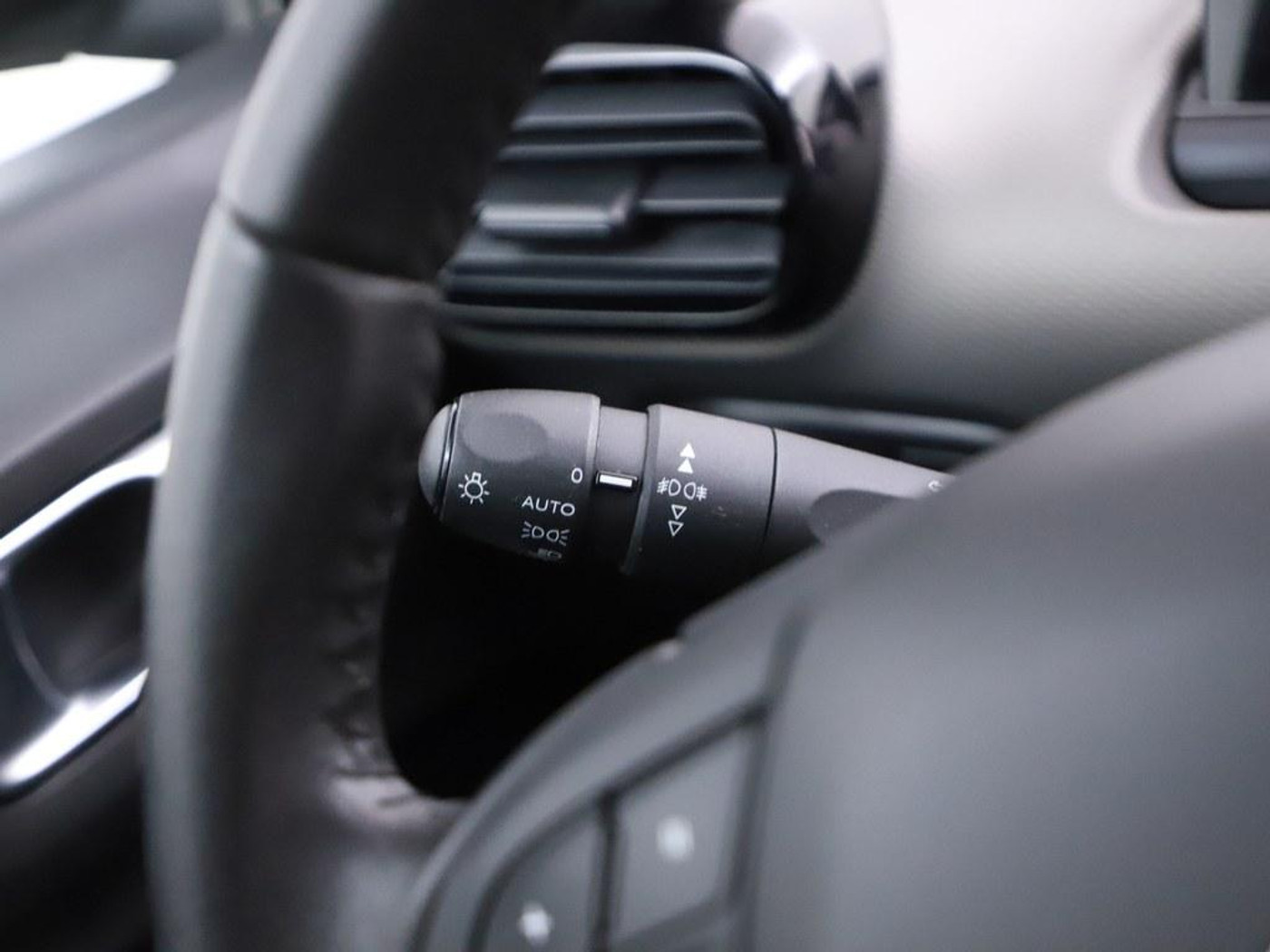 Foto van Citroen C4 Cactus