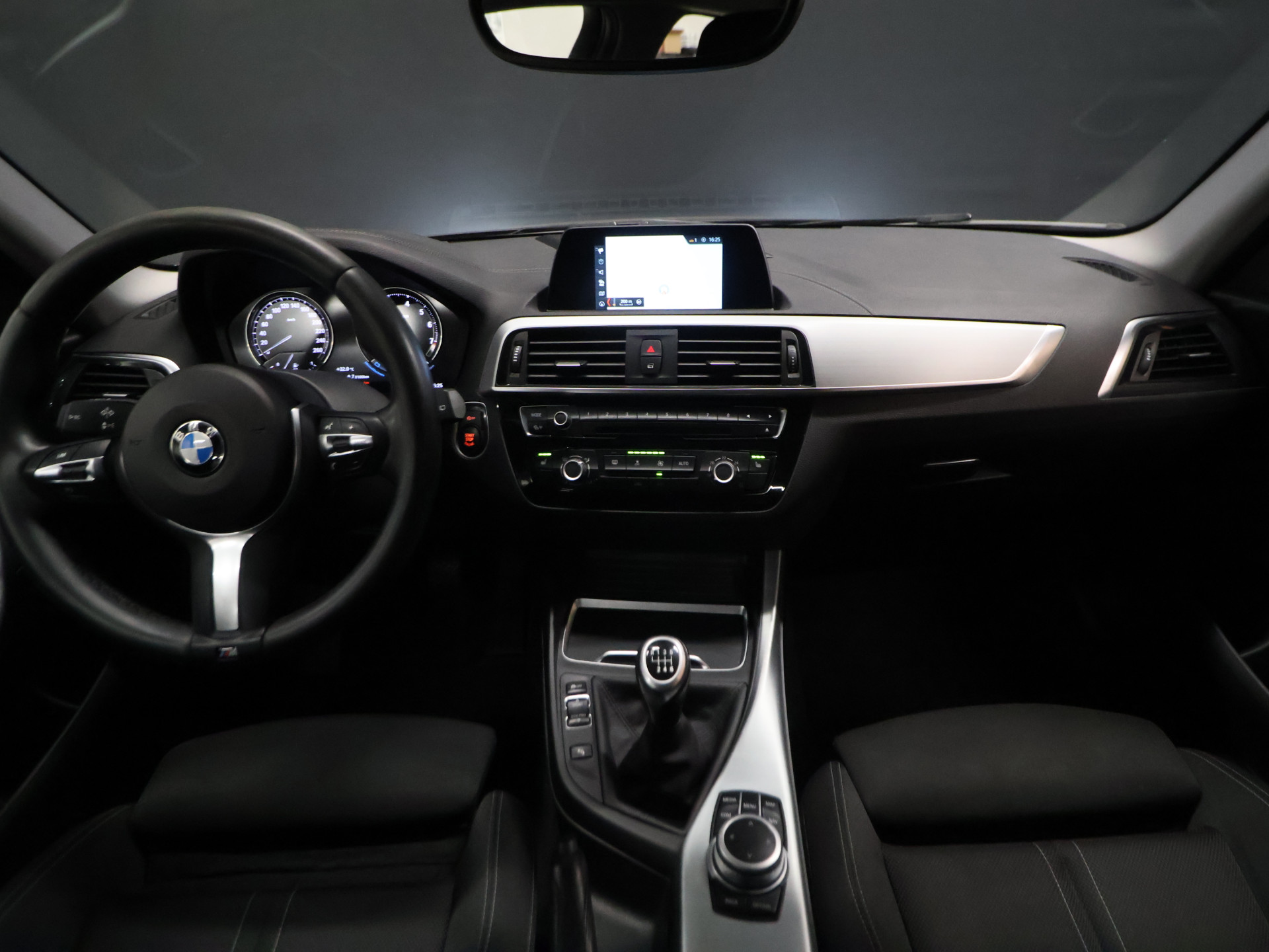 Foto van BMW 118i