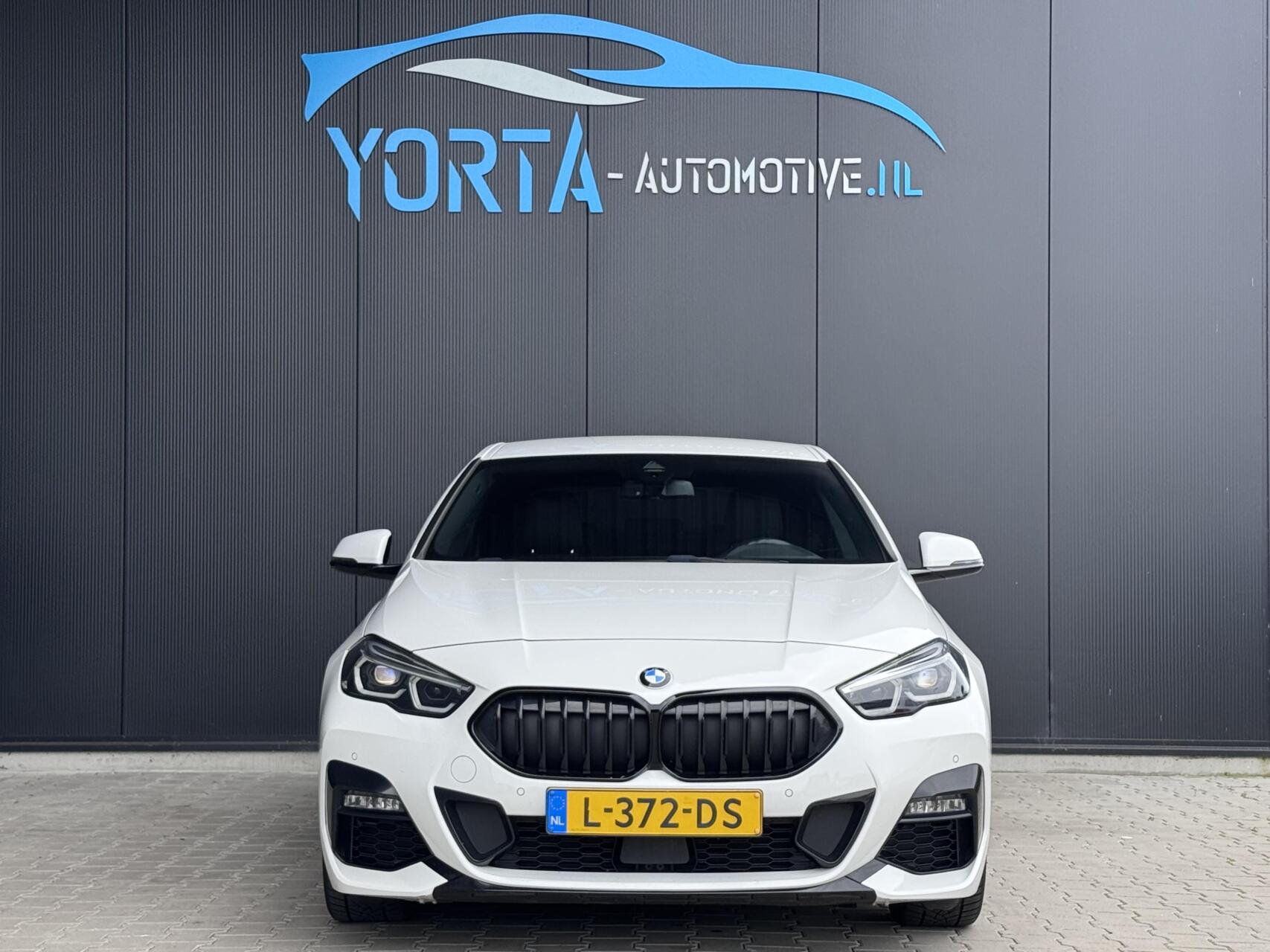 Foto van BMW 218i
