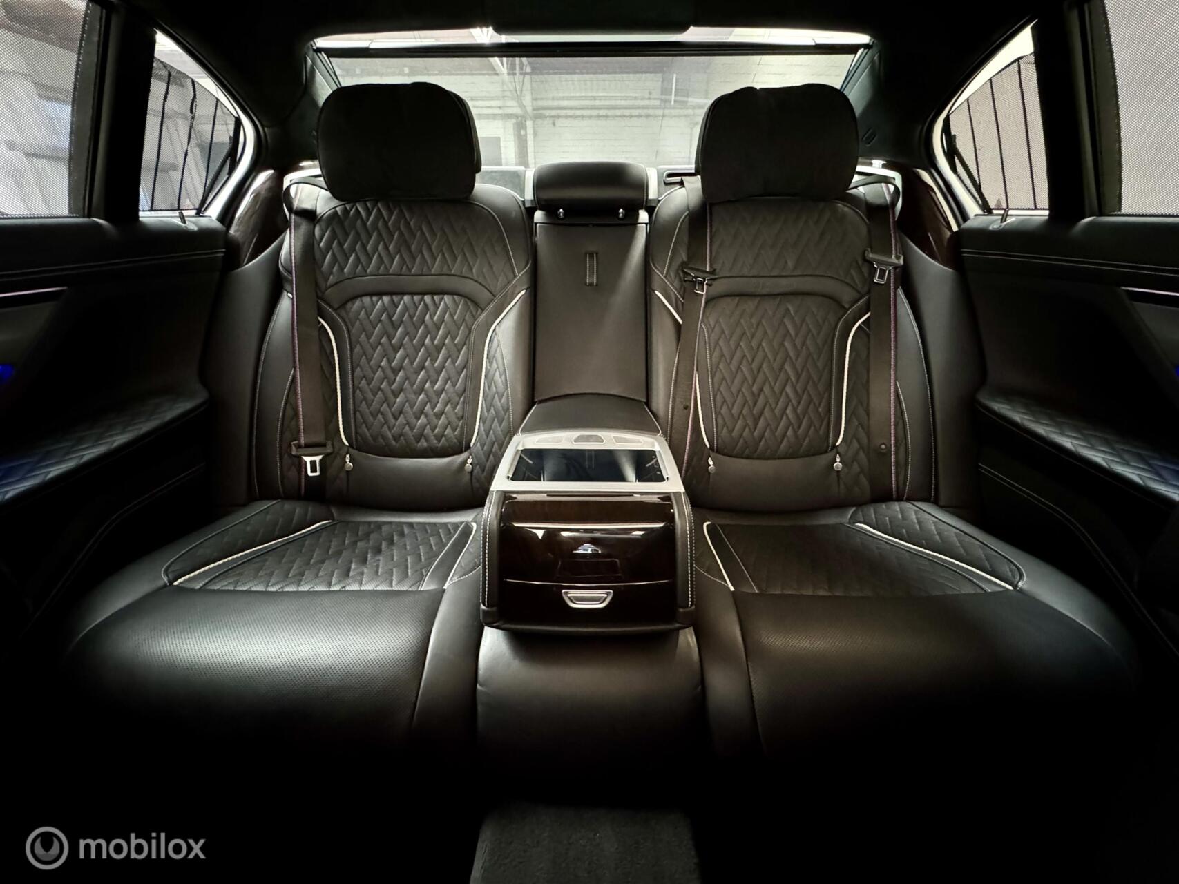 Foto van BMW 745le xDrive