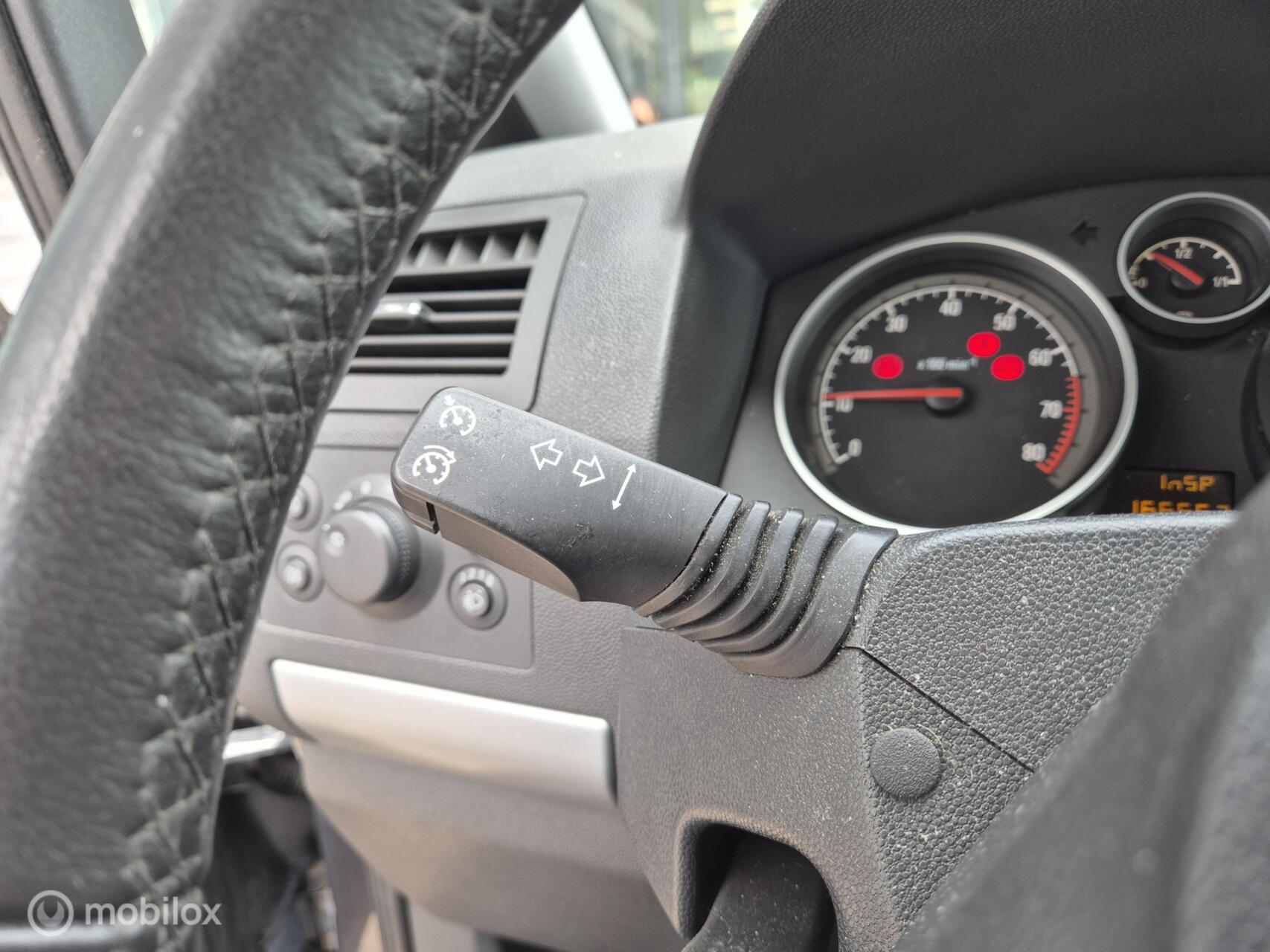 Foto van Opel Zafira