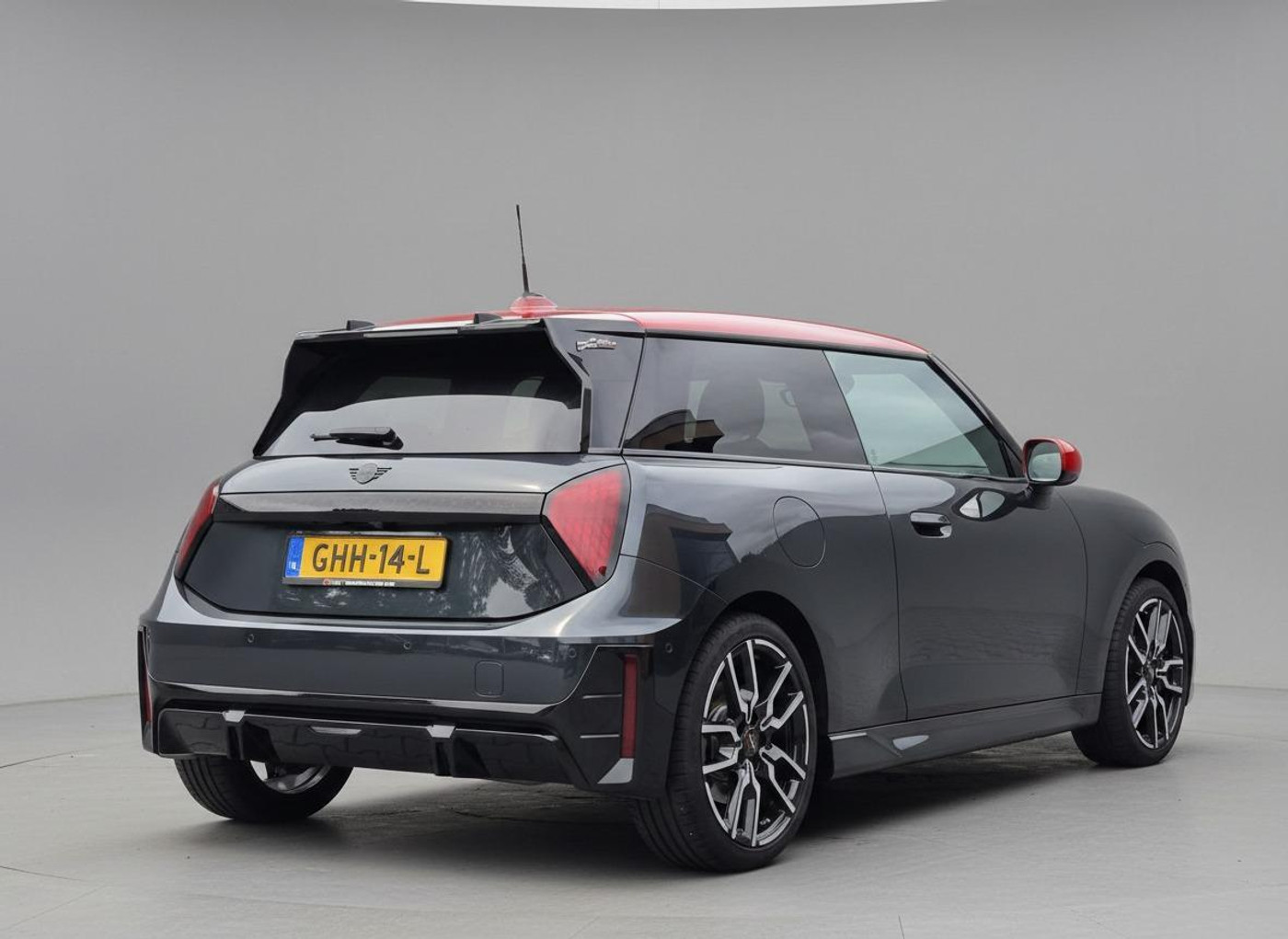 Foto van Mini Cooper E