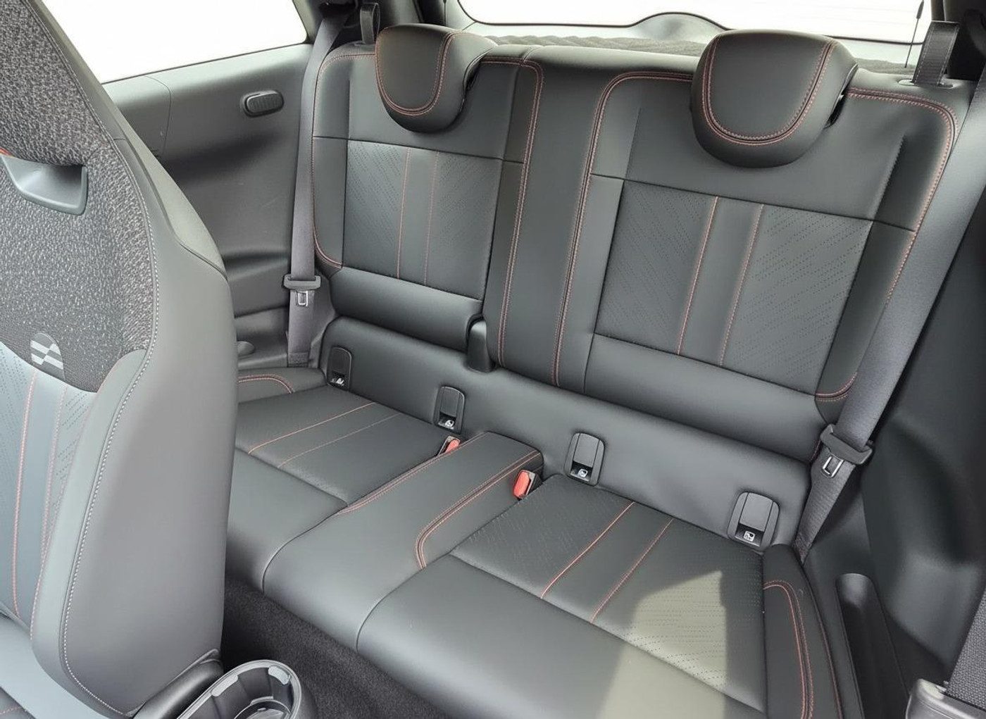 Foto van Mini Cooper E