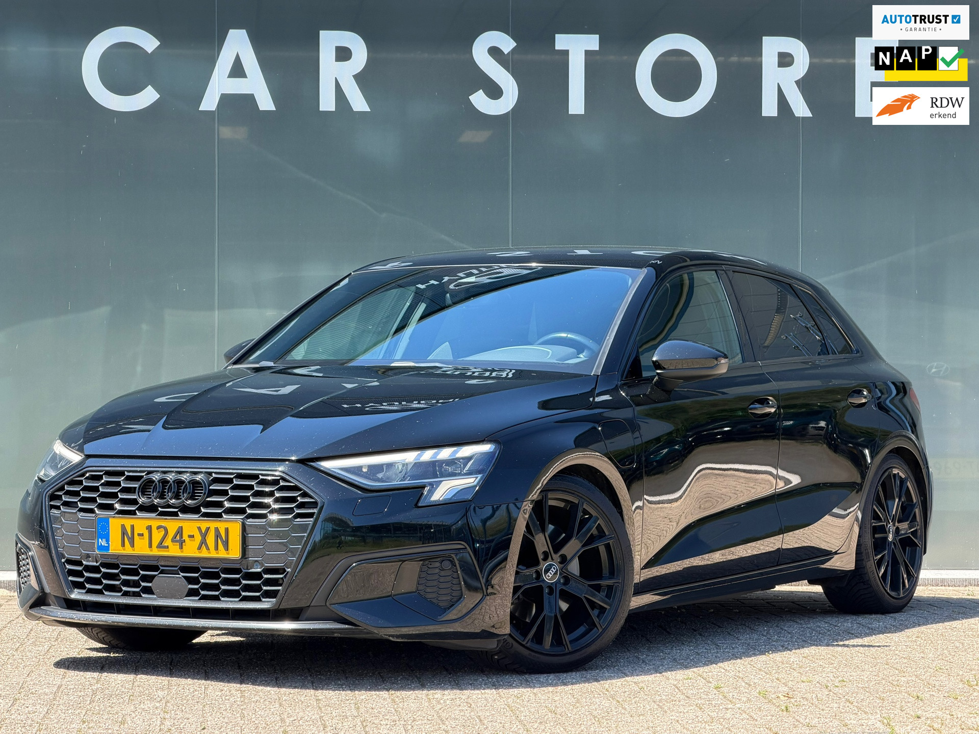Audi A3 40 TFSIe 40 TFSI e VIRTUAL LEER MATRIX 2022 - voorkant
