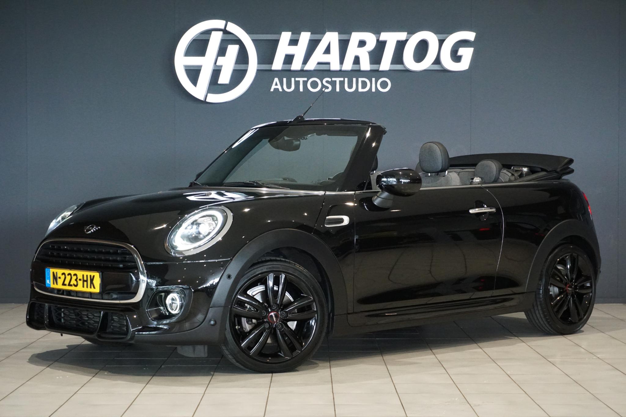 Mini Cooper 1.5 Cooper Sidewalk Edition 2021 - voorkant