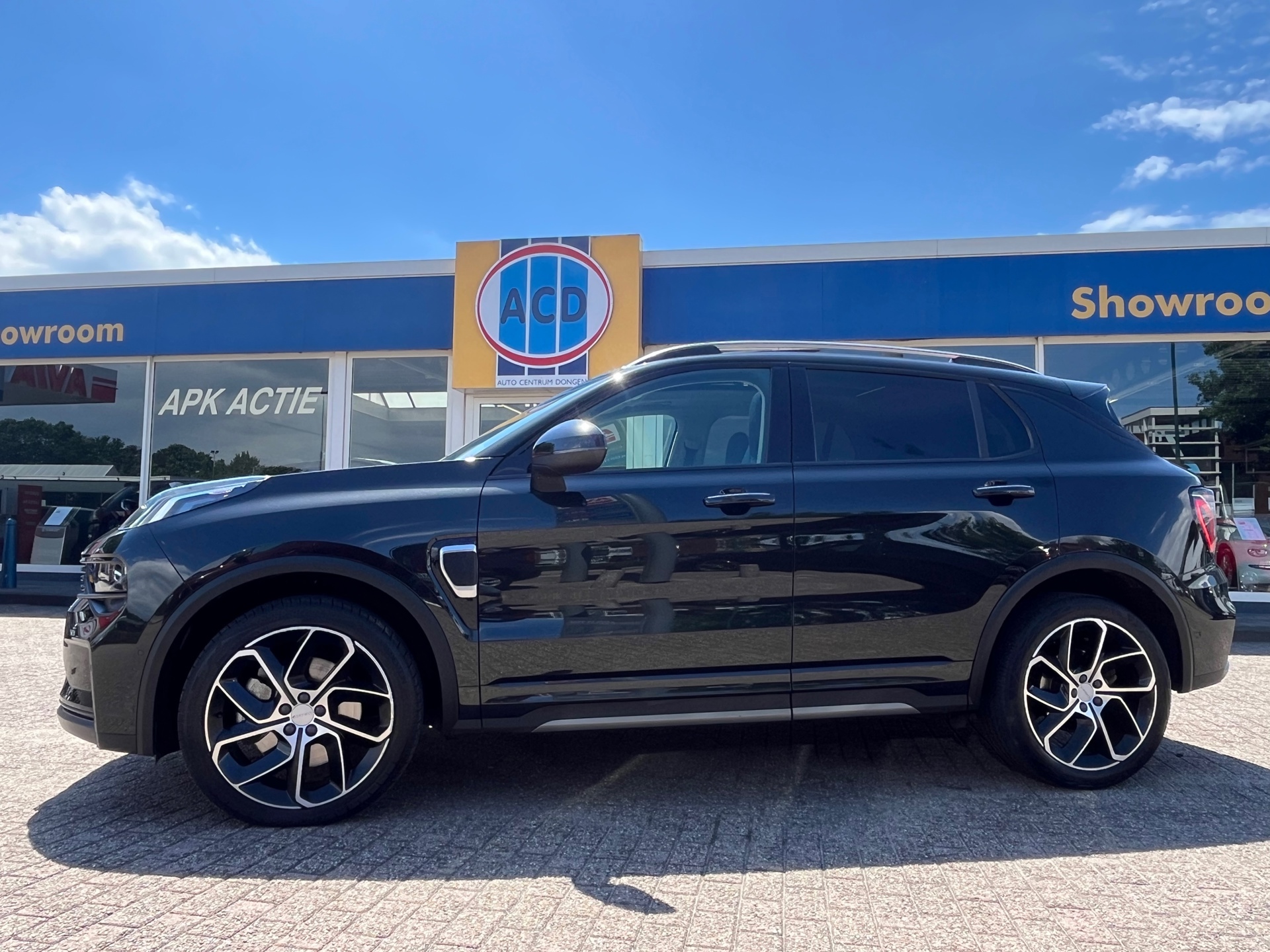 Foto van Lynk&co LYNK & Co 01