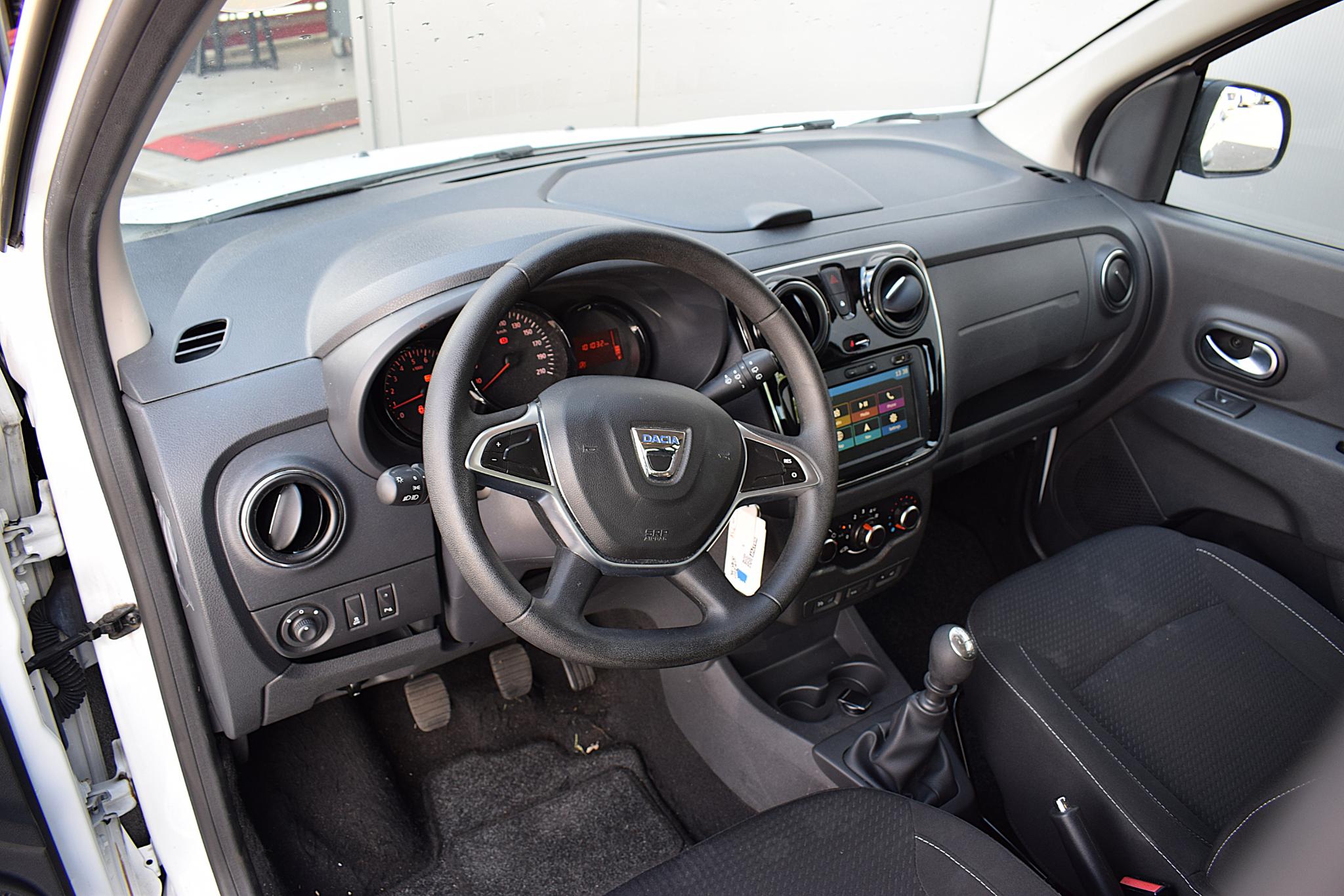 Foto van Dacia Lodgy