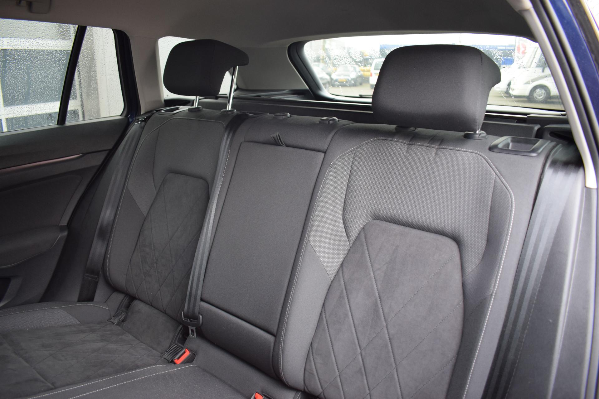 Foto van Volkswagen Golf Variant