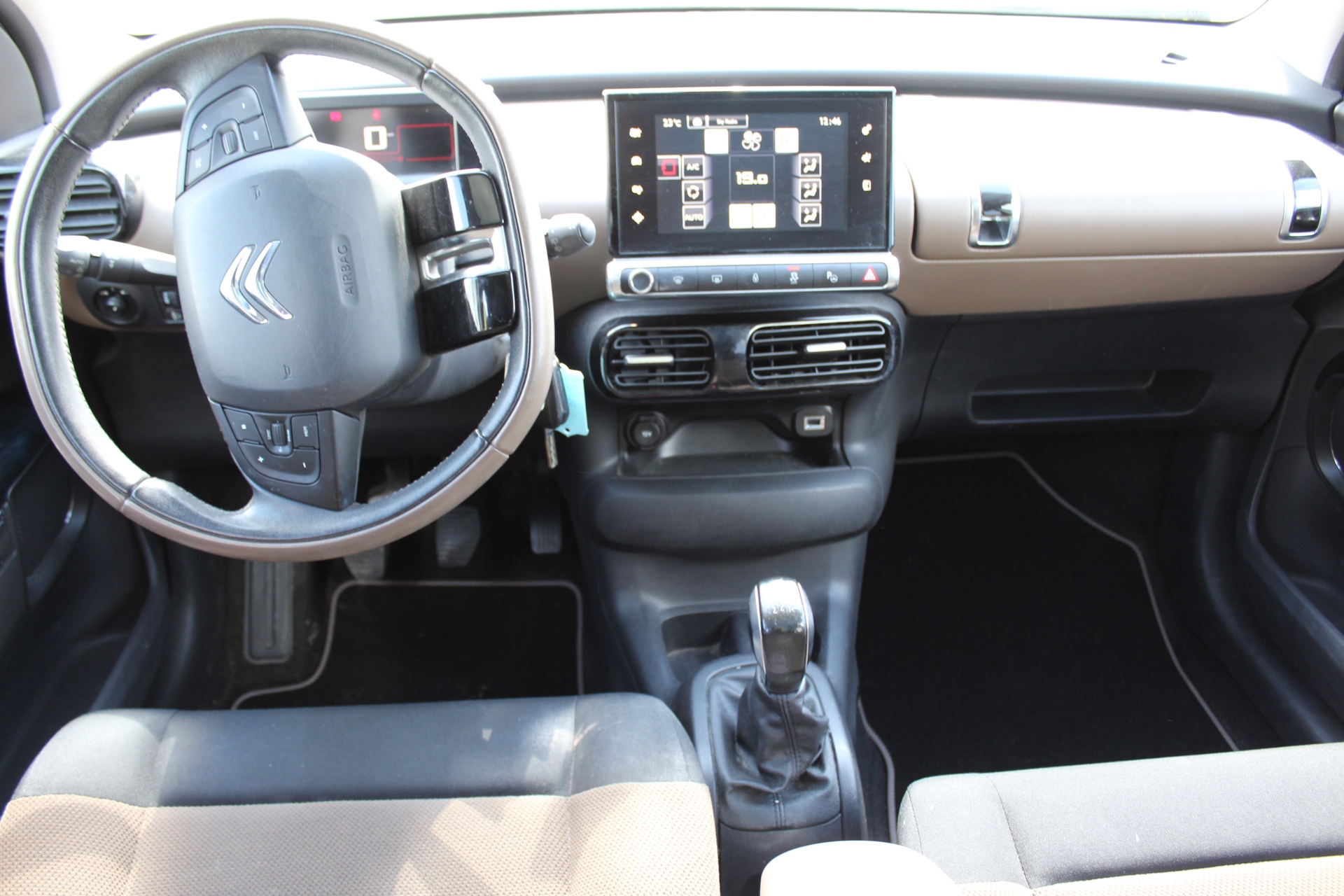 Foto van Citroen C4 Cactus