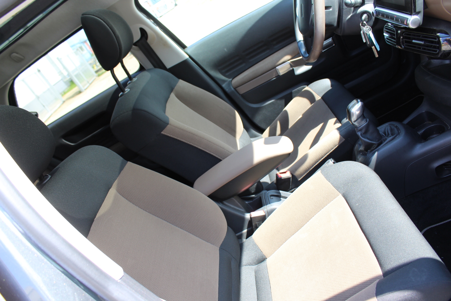 Foto van Citroen C4 Cactus