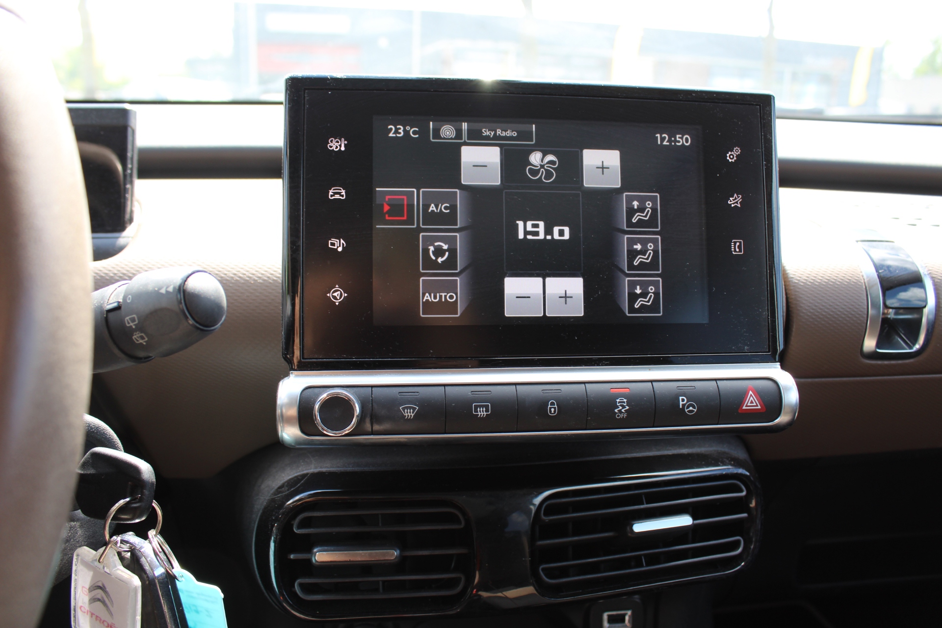 Foto van Citroen C4 Cactus