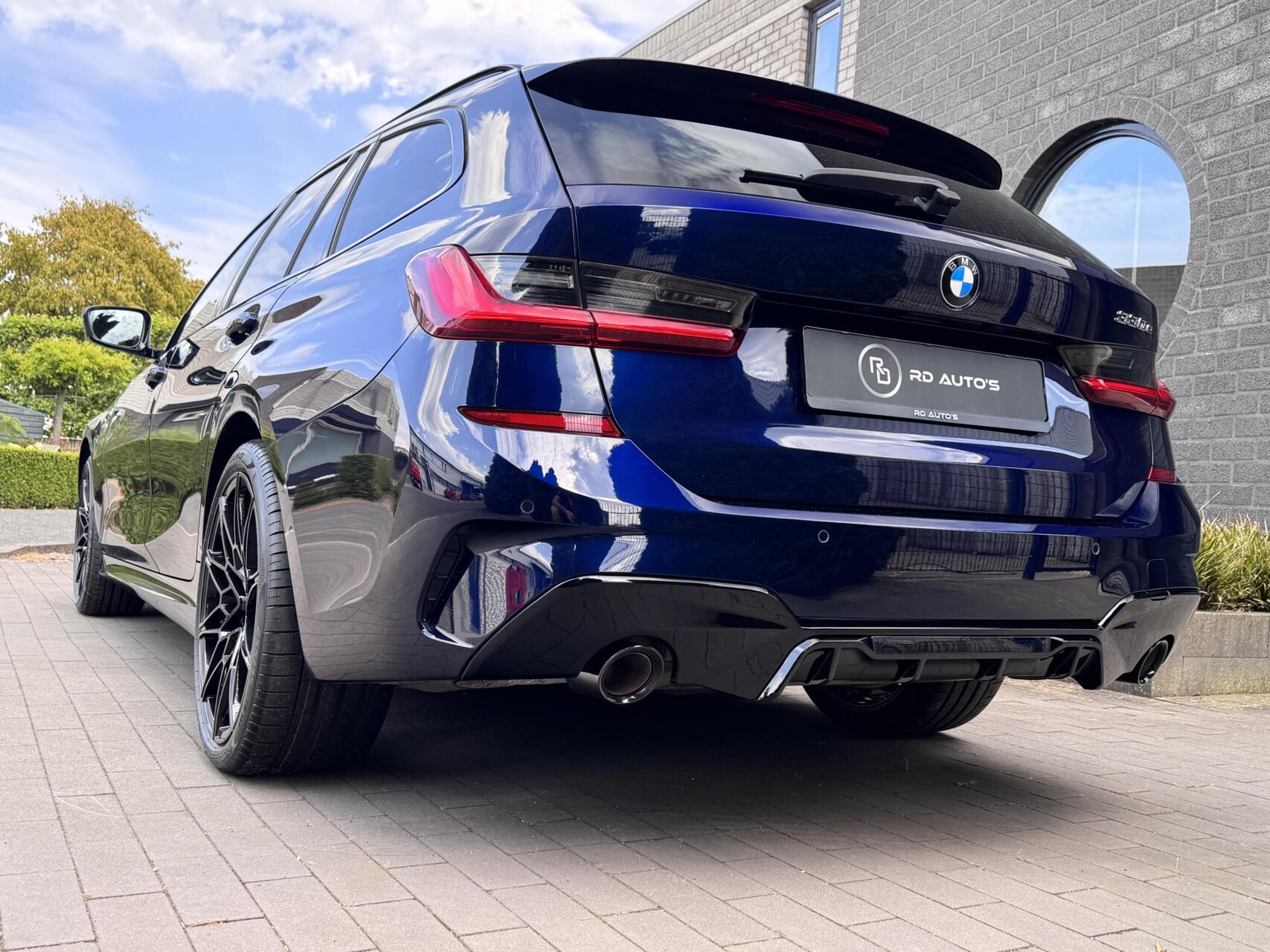Foto van BMW 330e