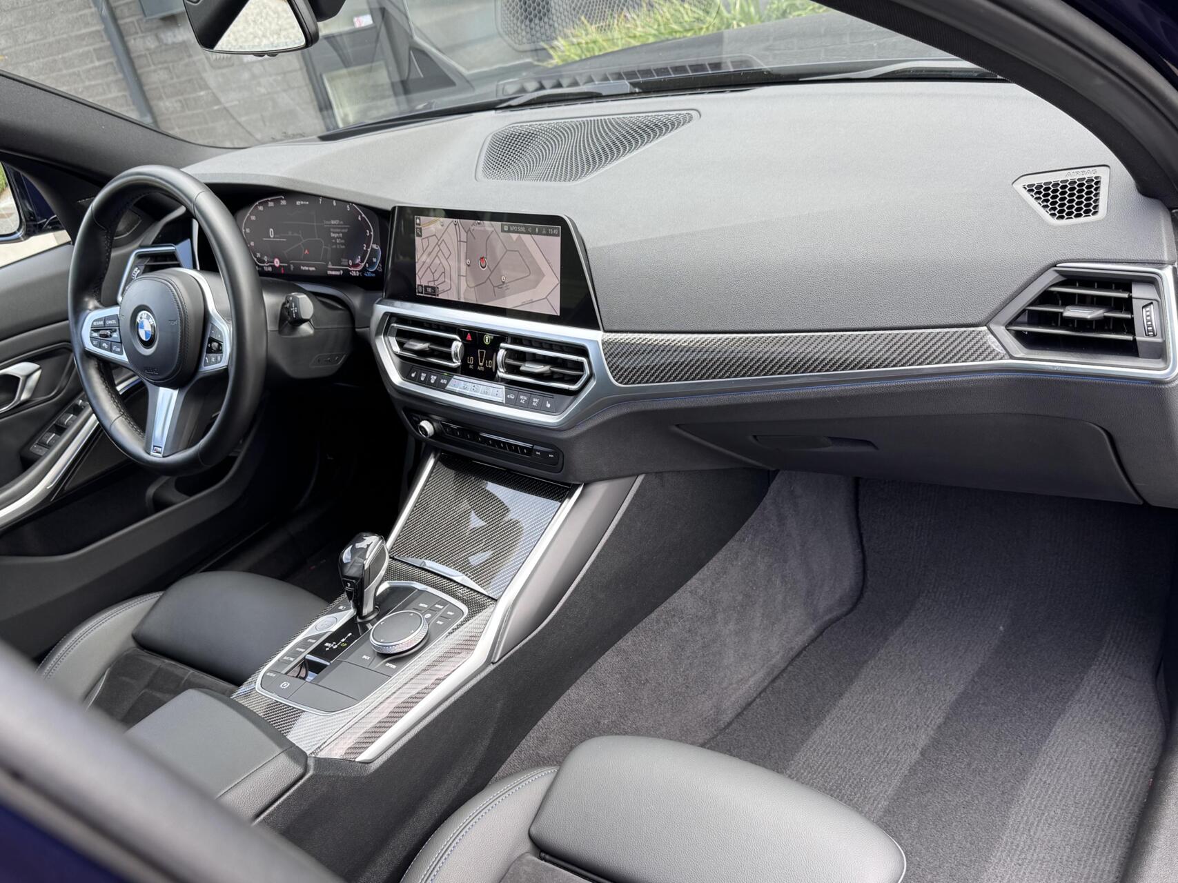 Foto van BMW 330e