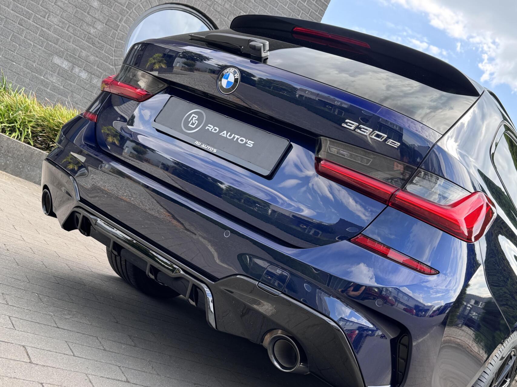 Foto van BMW 330e