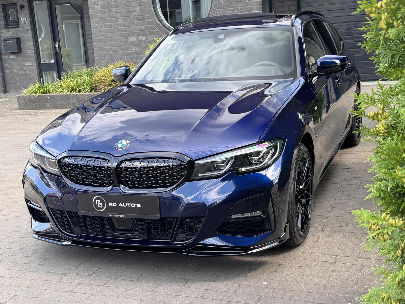Foto van BMW 330e