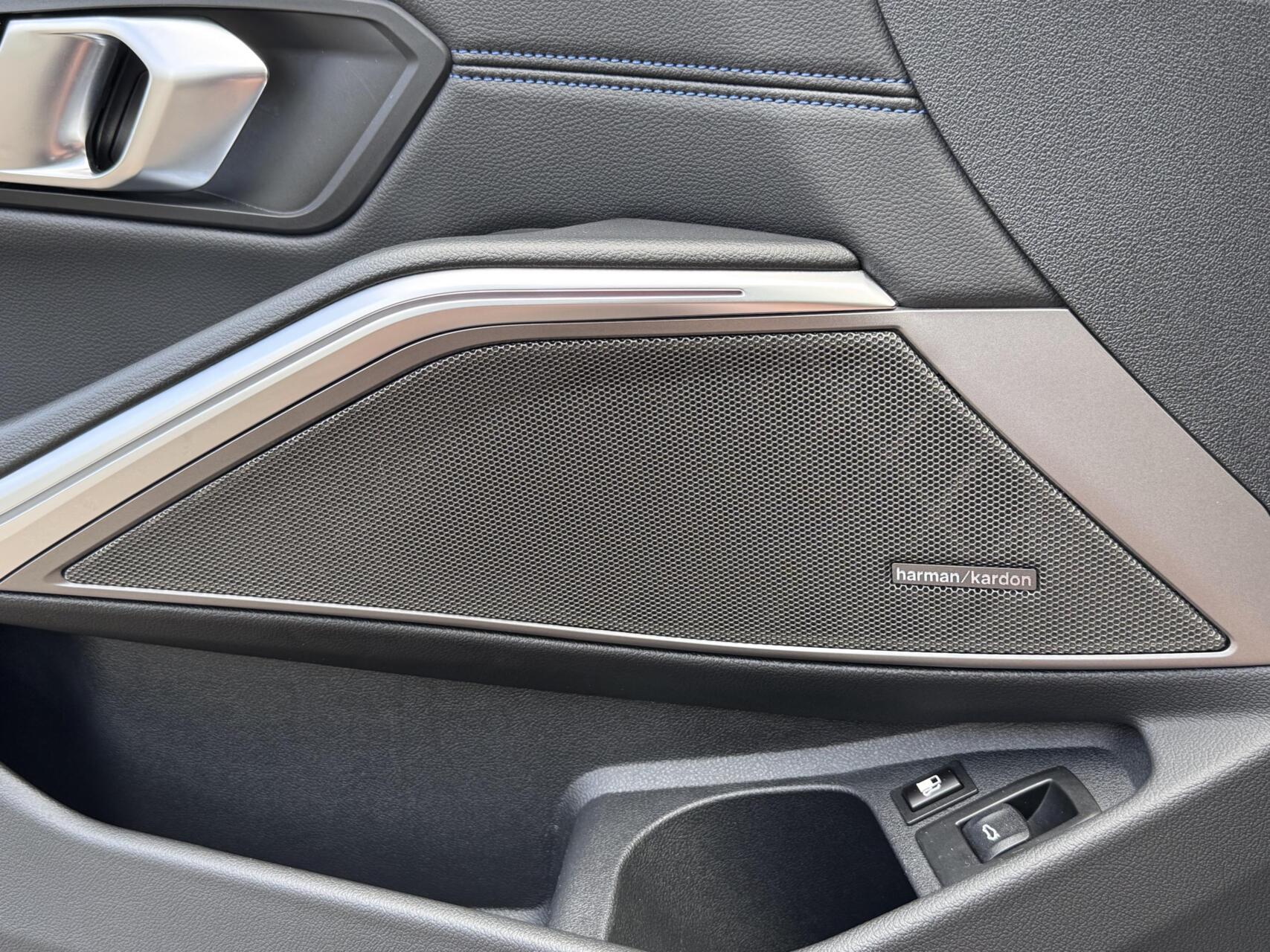 Foto van BMW 330e