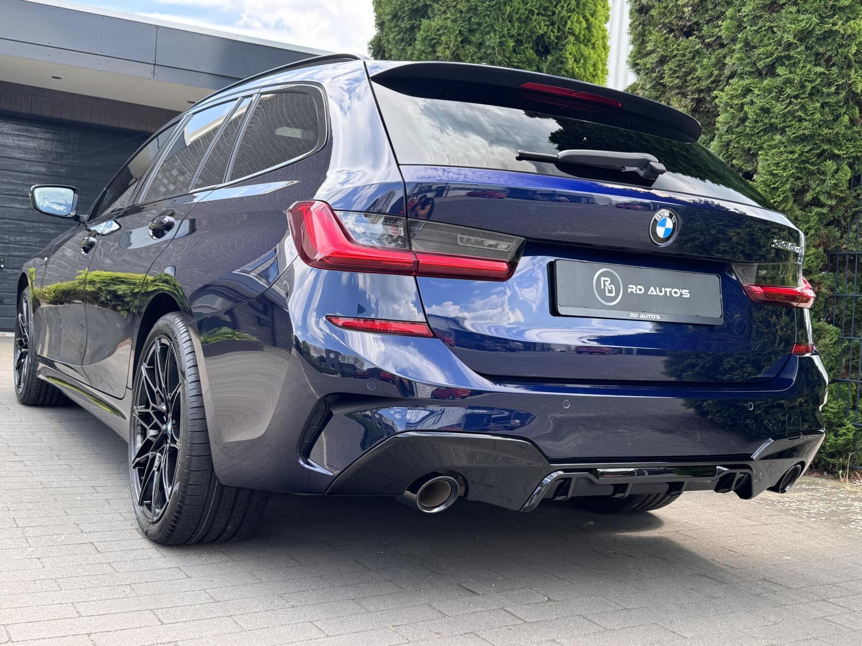 Foto van BMW 330e