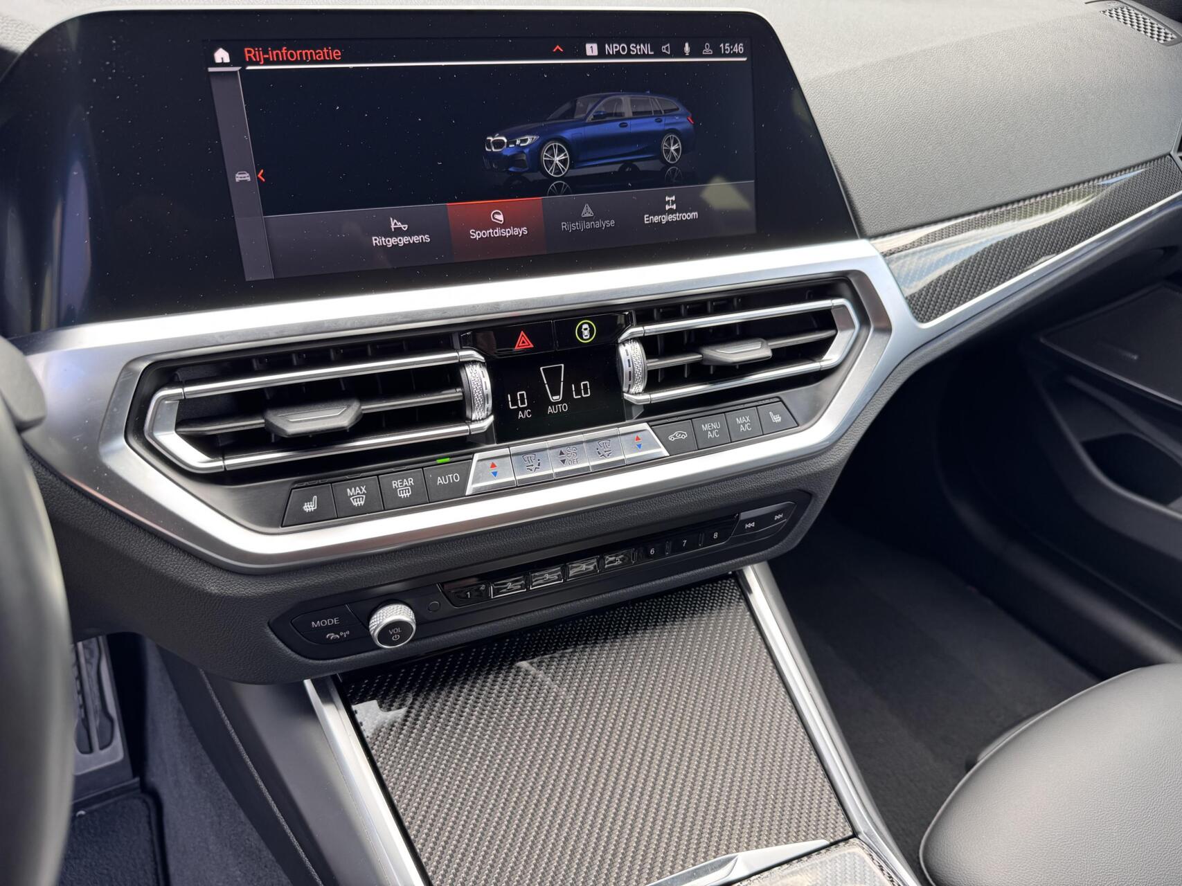 Foto van BMW 330e