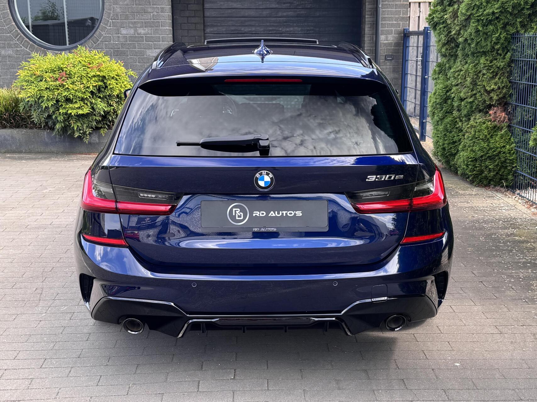 Foto van BMW 330e